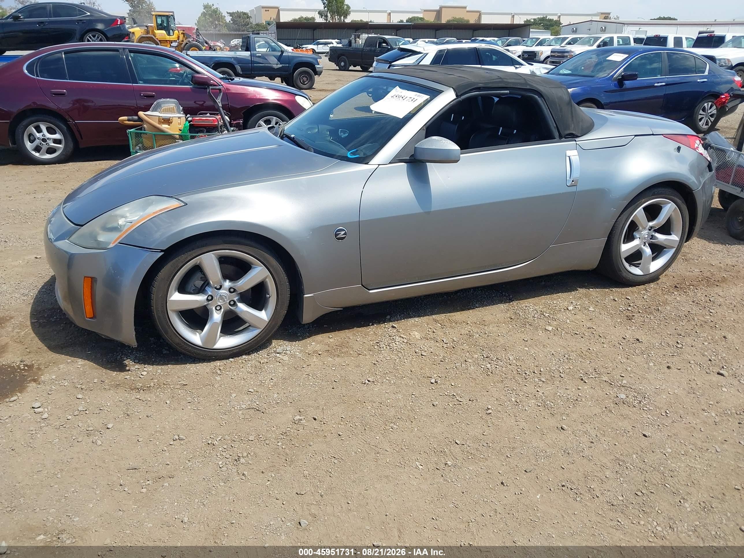 2005 Nissan 350z Touring Gray vin: JN1AZ36AX5M759656