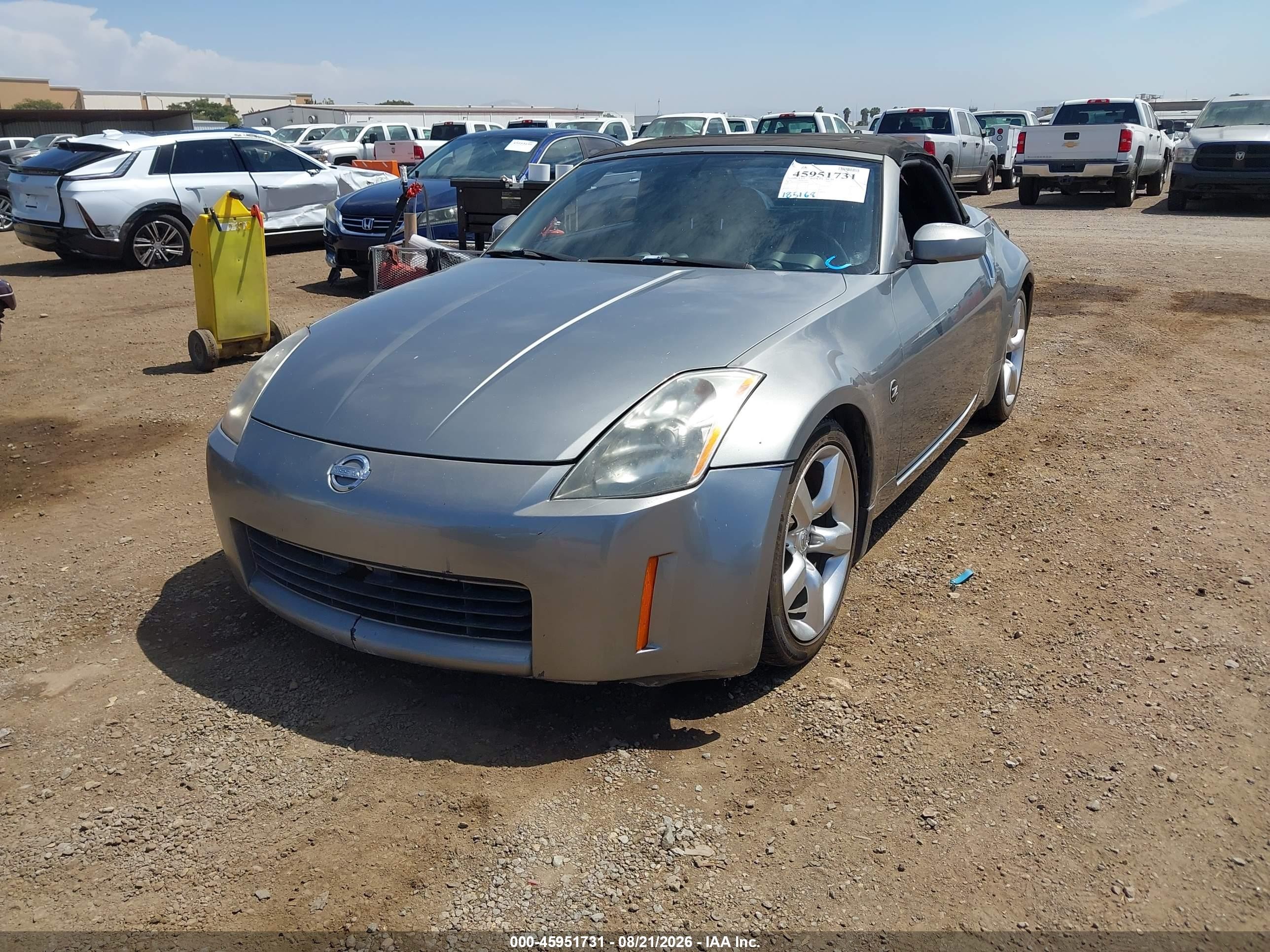 2005 Nissan 350z Touring Gray vin: JN1AZ36AX5M759656