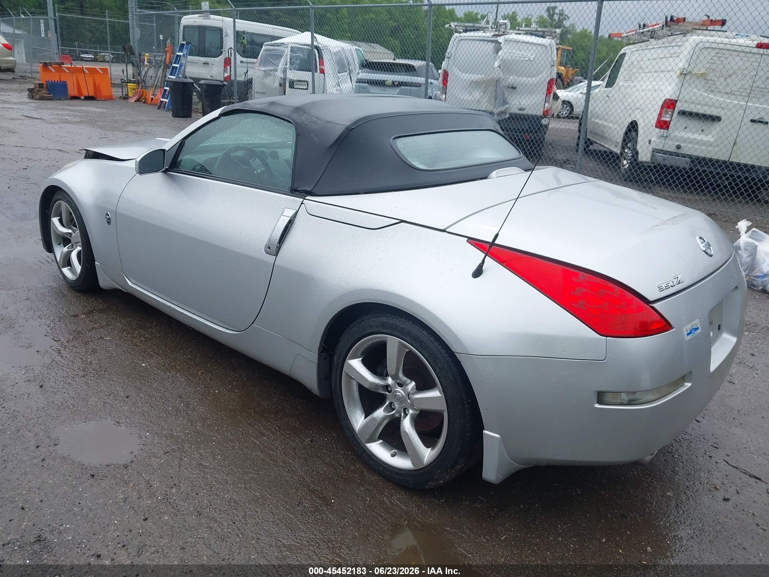 2006 Nissan 350z Enthusiast Silver vin: JN1AZ36AX6M455227