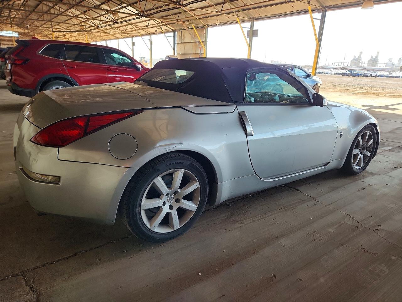2004 Nissan 350z Roadster Silver vin: JN1AZ36D04T102282