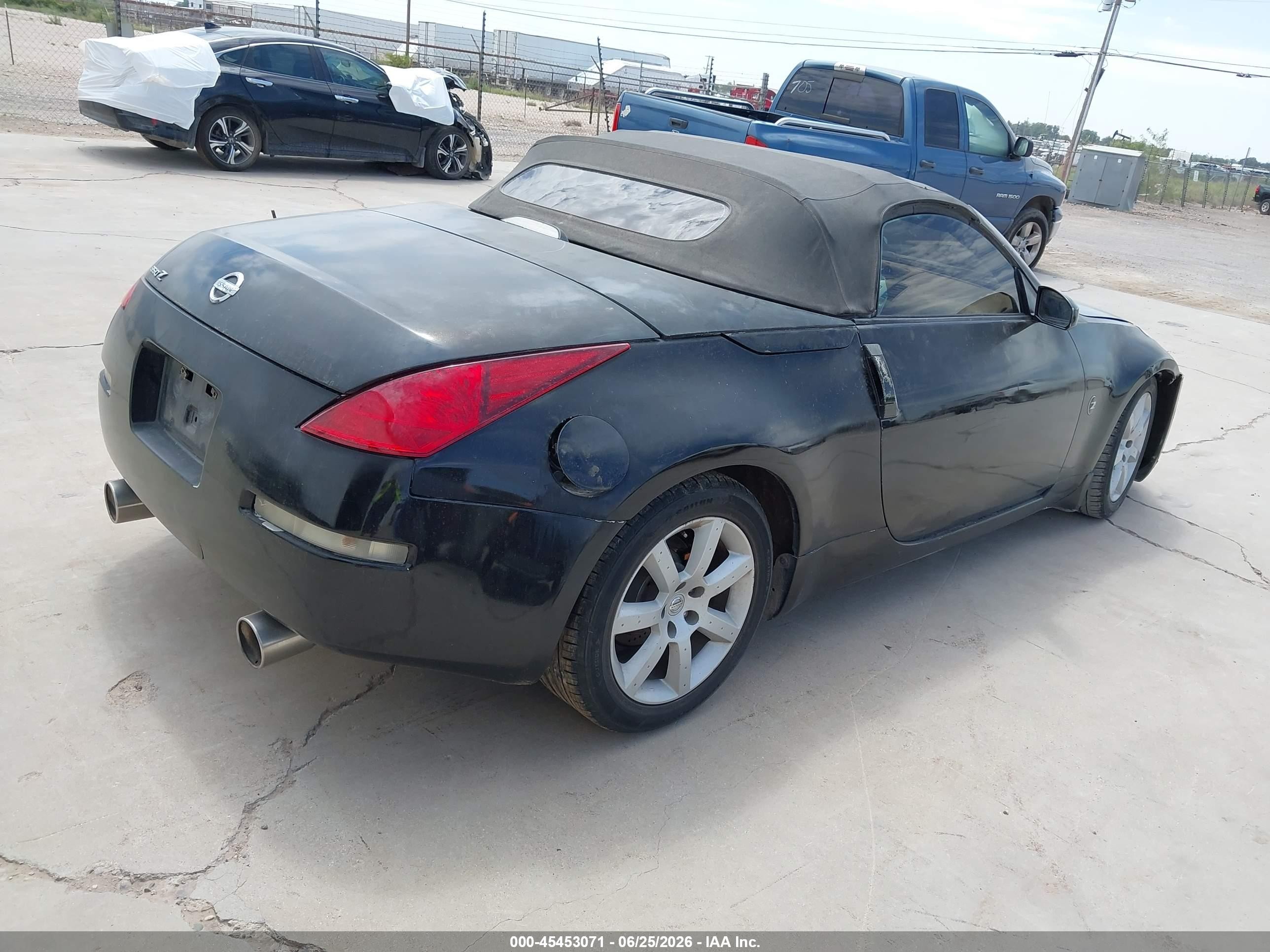 2005 Nissan 350z Enthusiast Black vin: JN1AZ36D05M700139