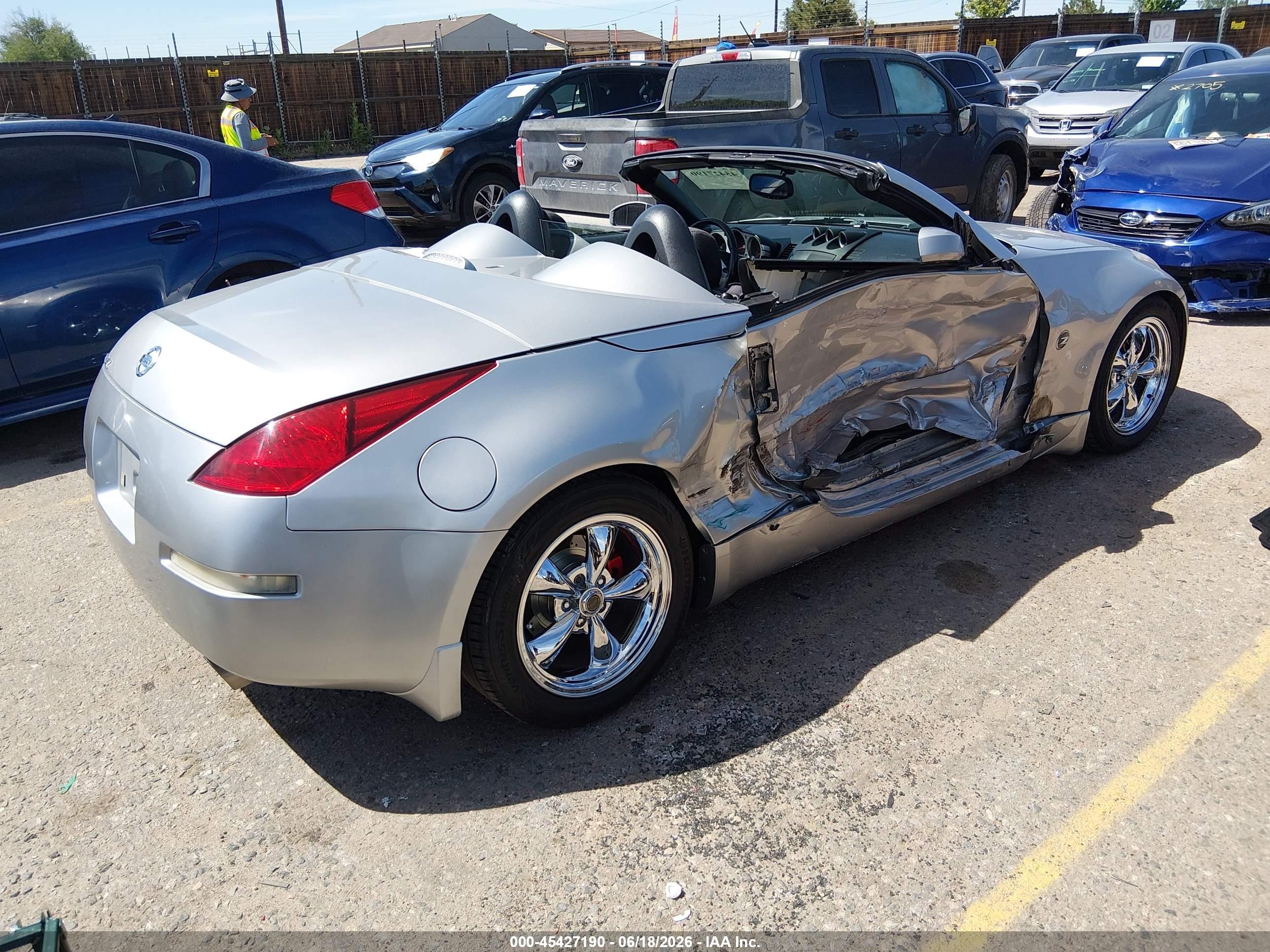 2004 Nissan 350z Enthusiast Silver vin: JN1AZ36DX4T110549
