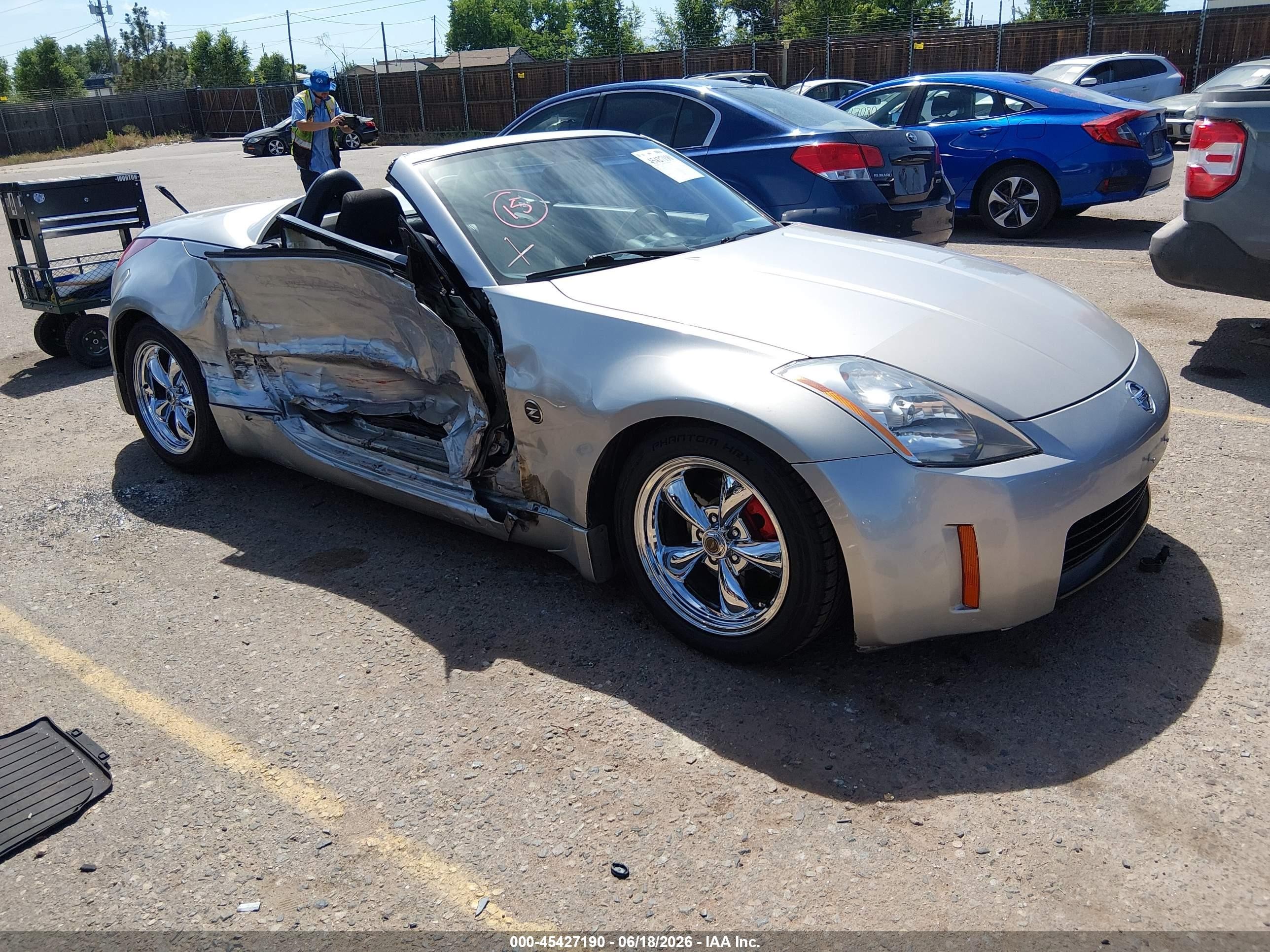 2004 Nissan 350z Enthusiast Silver vin: JN1AZ36DX4T110549