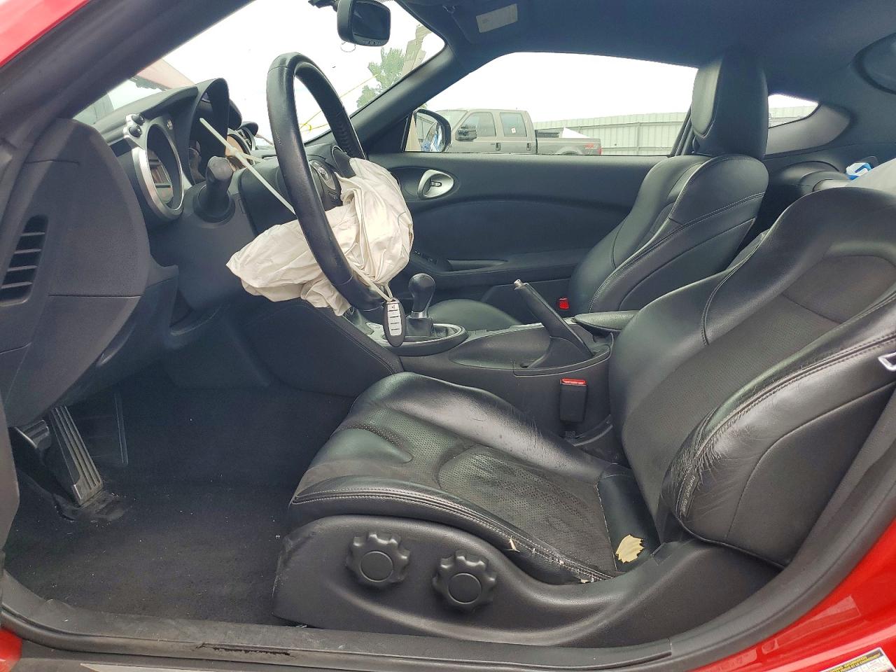 2009 Nissan 370z Base Red vin: JN1AZ44E09M407106