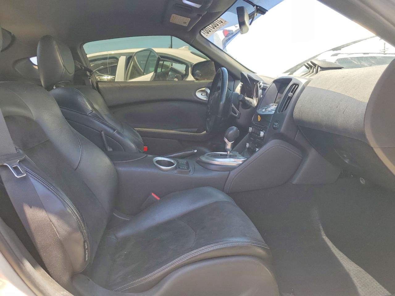 2009 Nissan 370z Base Белый vin: JN1AZ44E29M411657