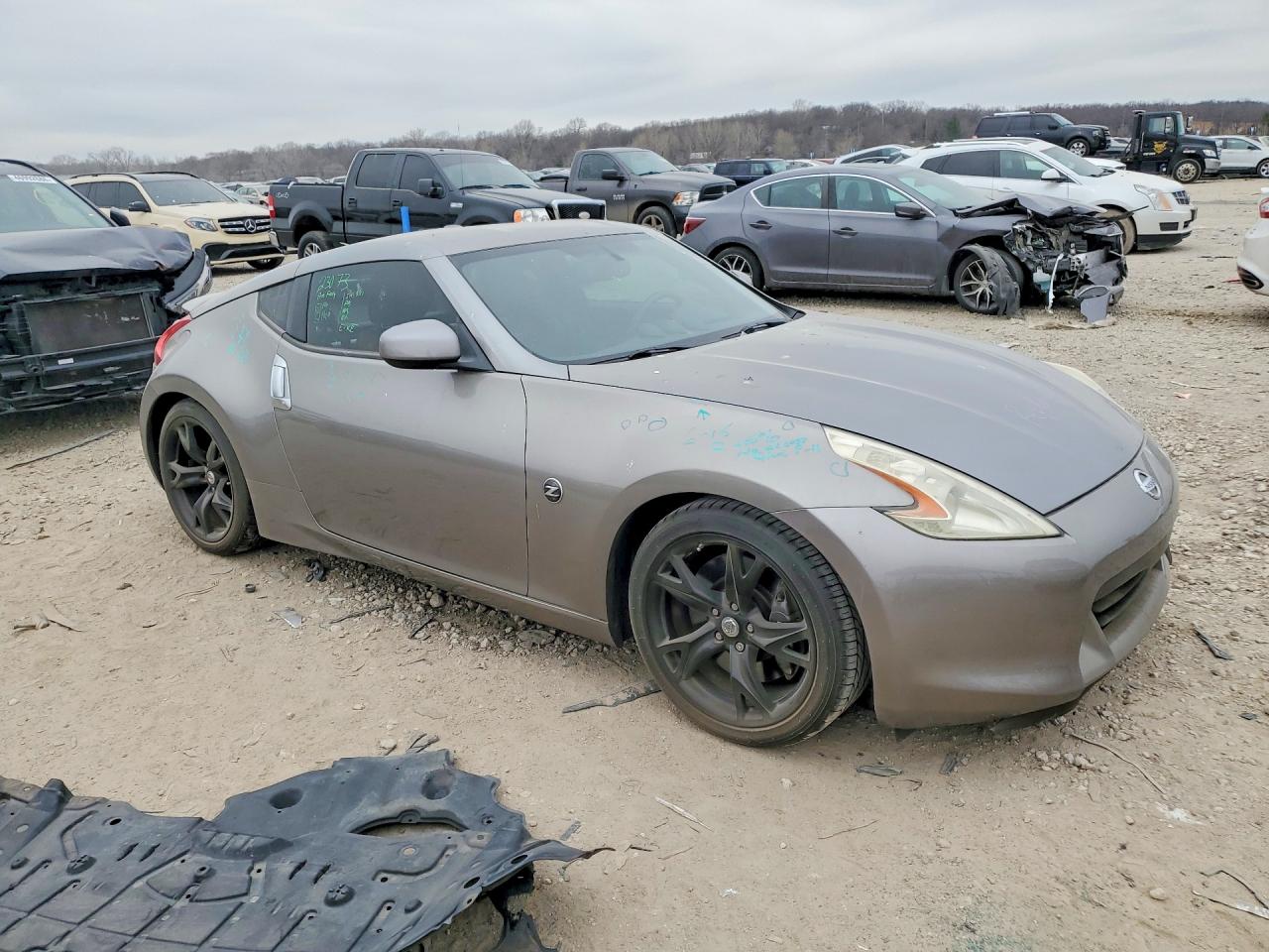 2009 Nissan 370z Base Silver vin: JN1AZ44E39M402658