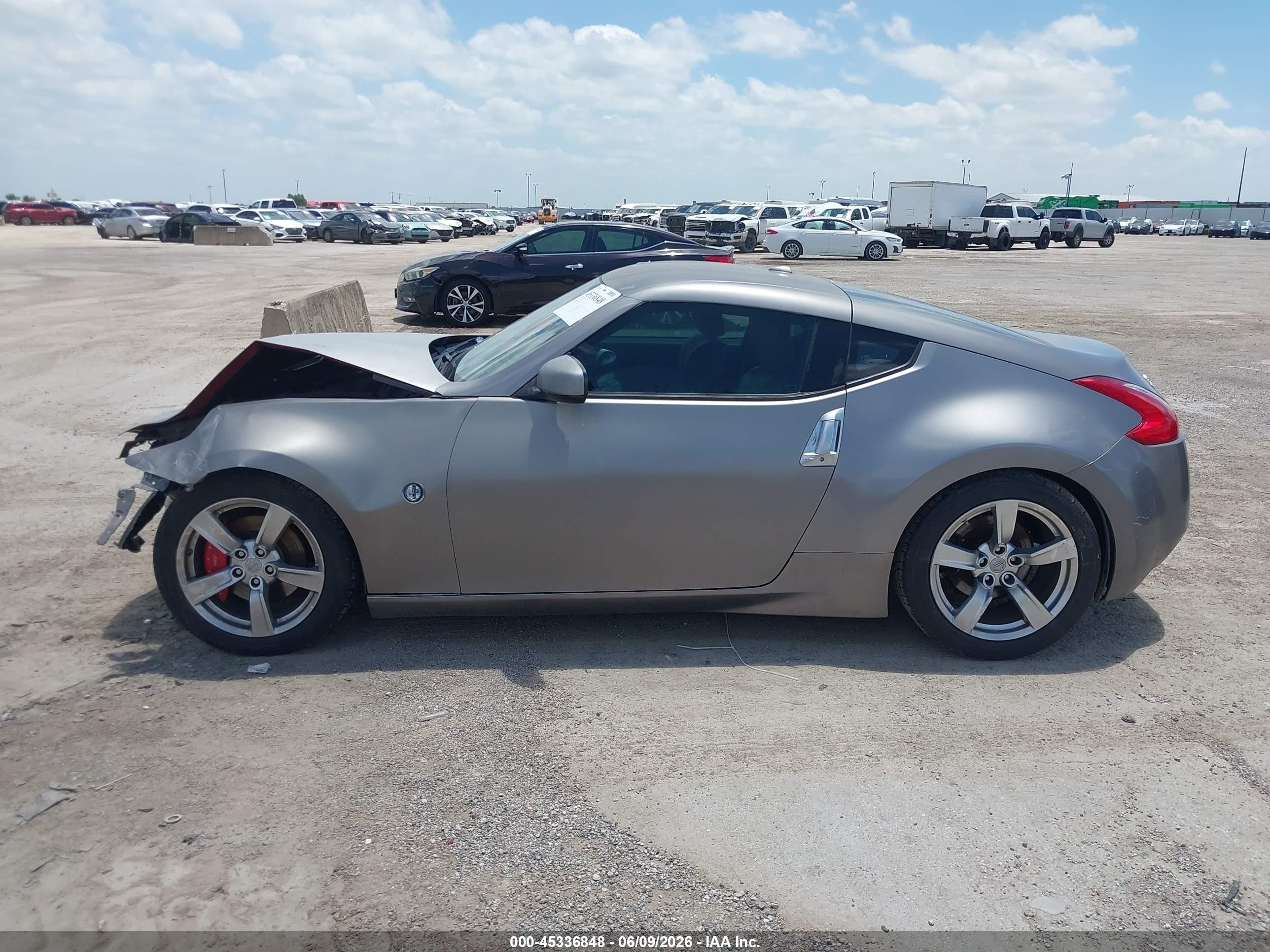 2009 Nissan 370z Touring Gray vin: JN1AZ44E49M407318