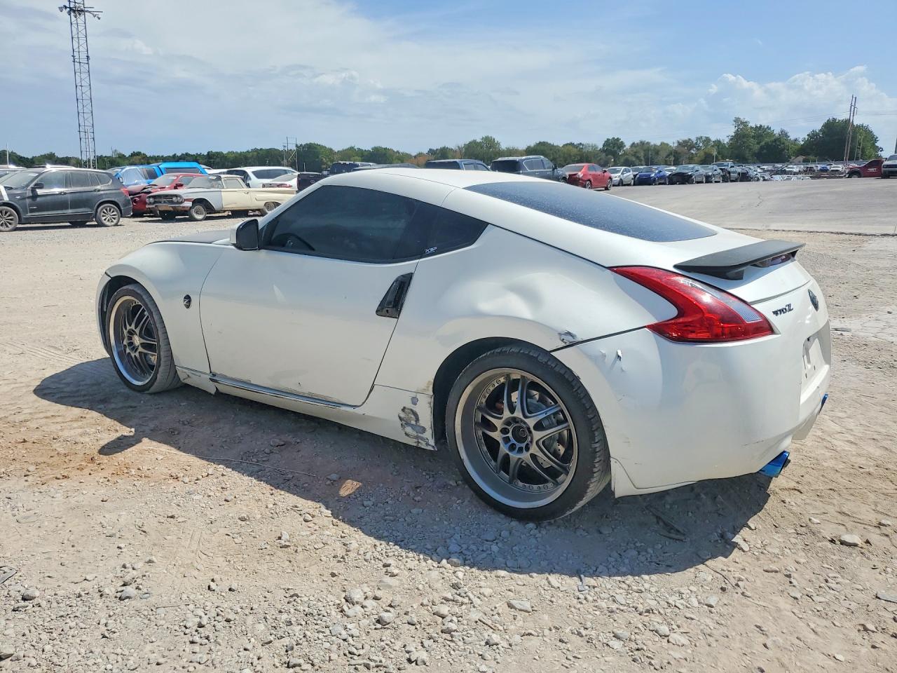 2009 Nissan 370z Base White vin: JN1AZ44E89M409654