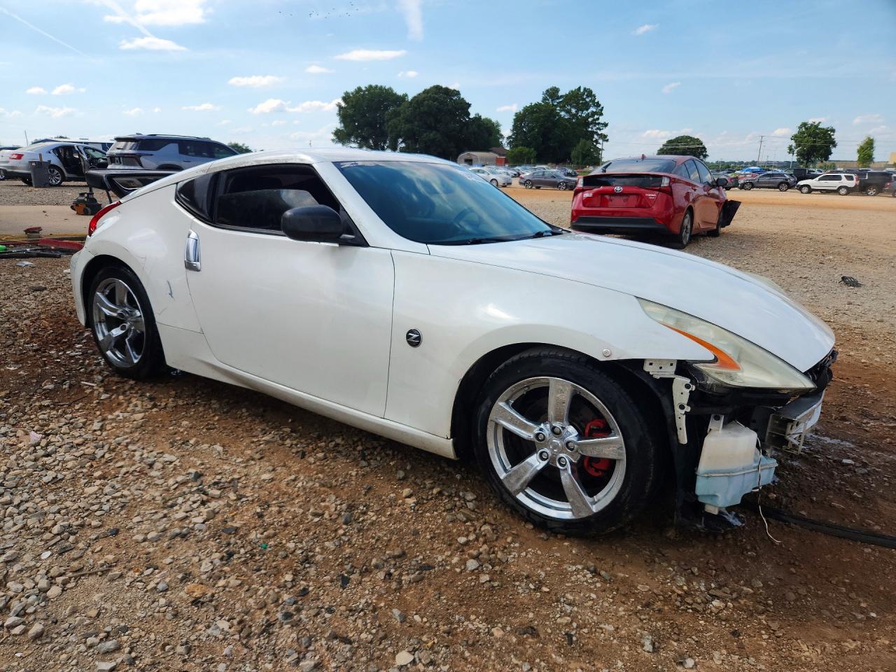 2009 Nissan 370z Base White vin: JN1AZ44EX9M405671