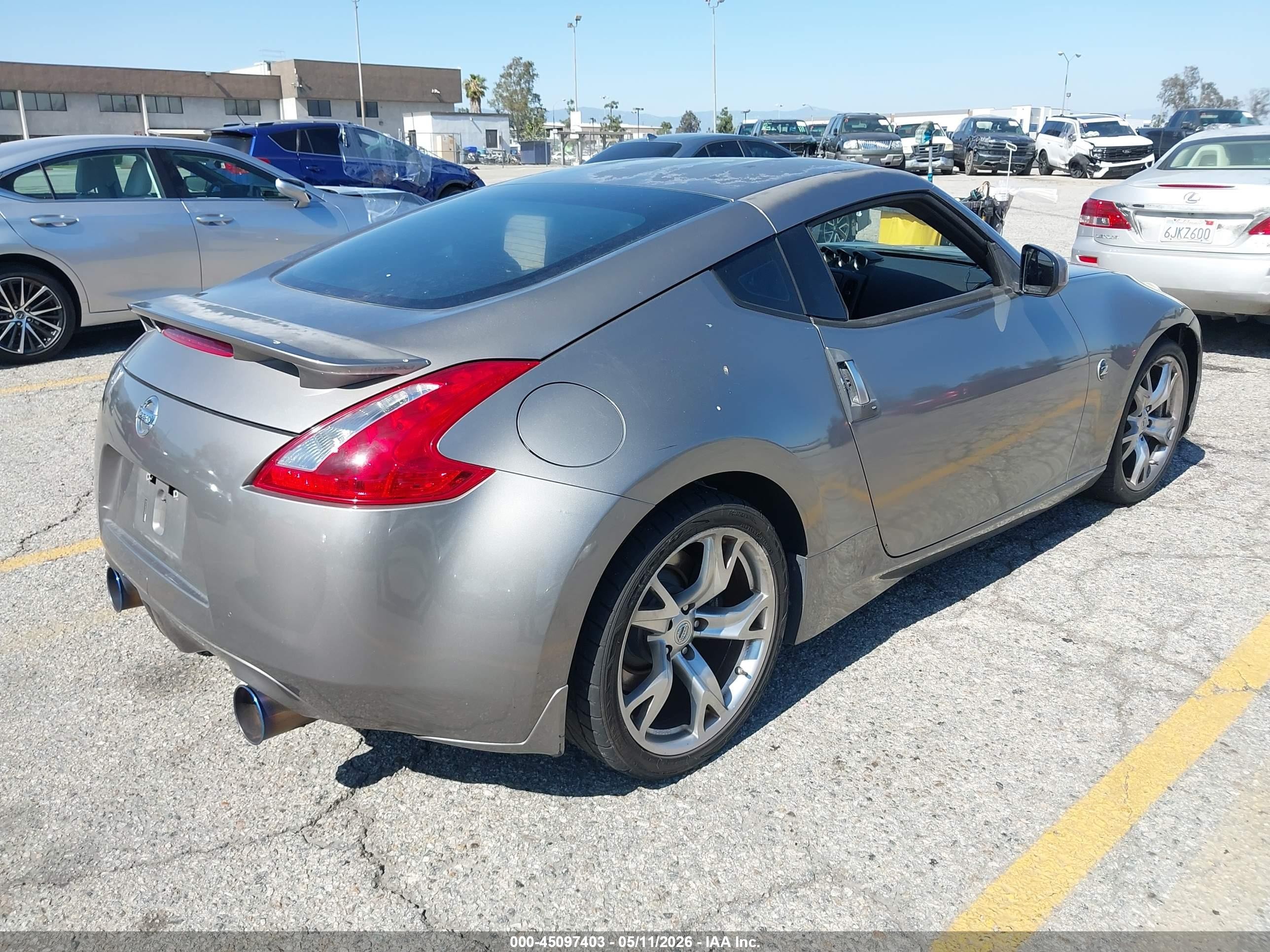 2010 Nissan 370z   Gray vin: JN1AZ4EH0AM505064
