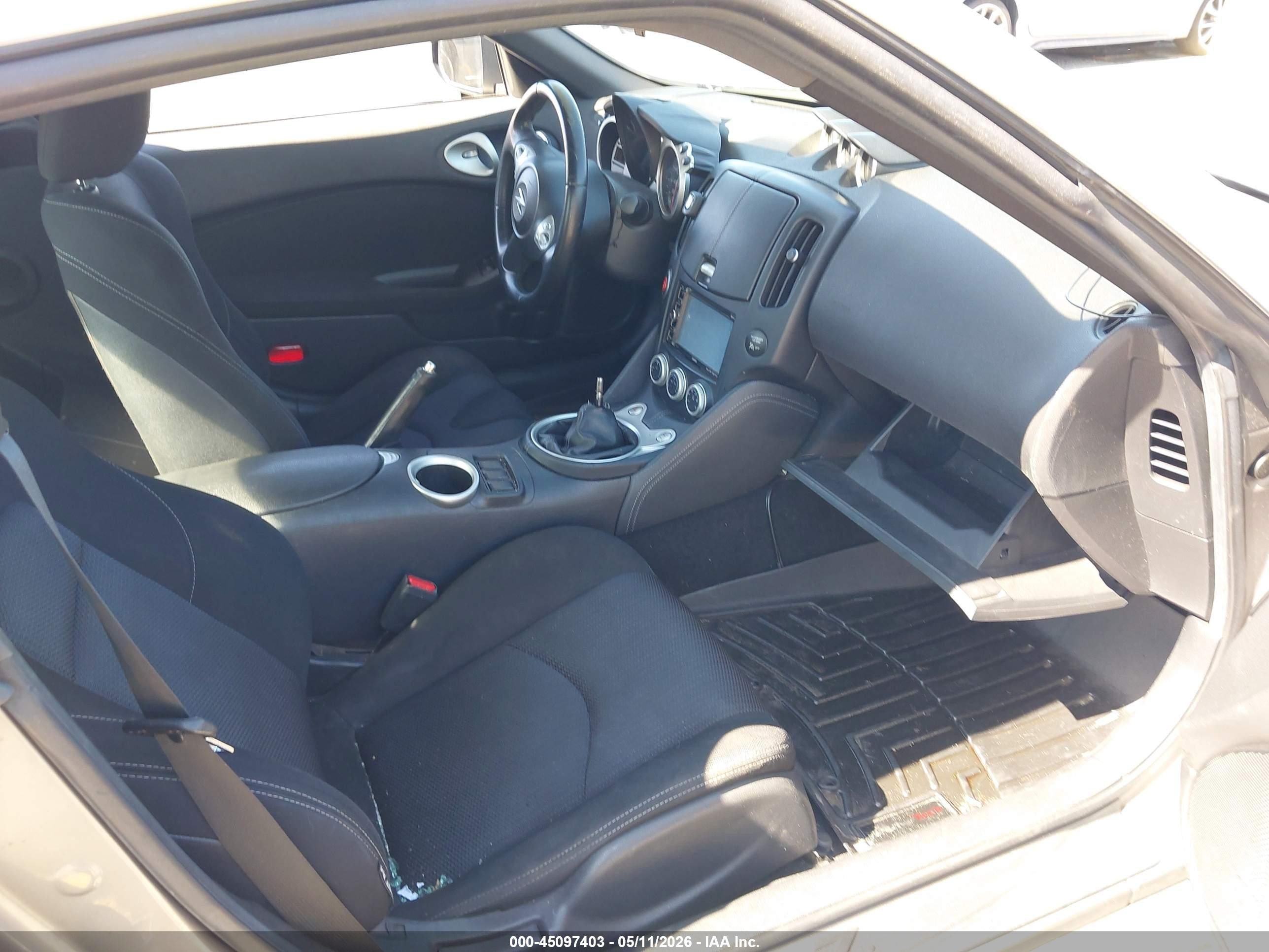 2010 Nissan 370z   Gray vin: JN1AZ4EH0AM505064