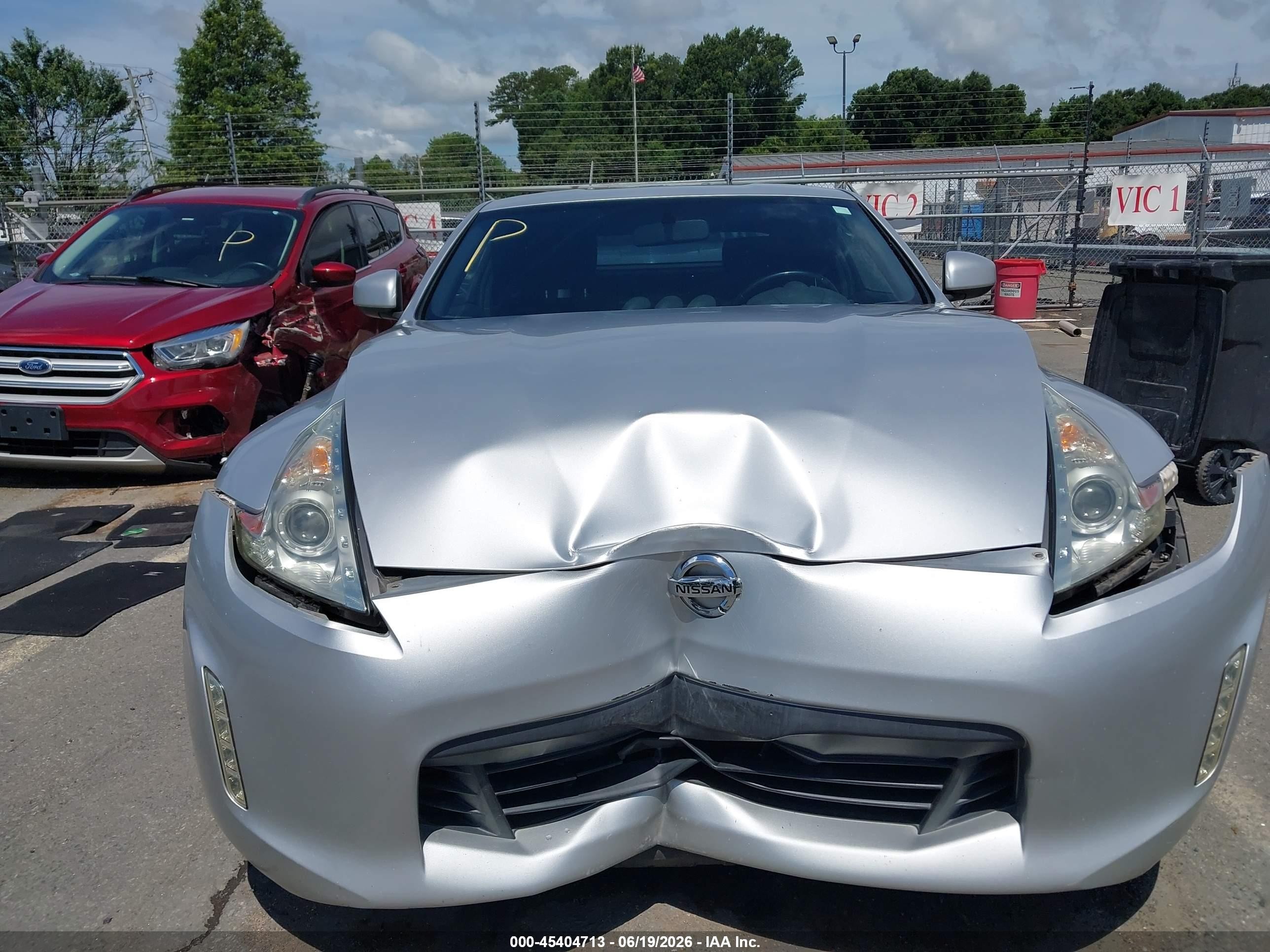 2014 Nissan 370z   Silver vin: JN1AZ4EH2EM633778