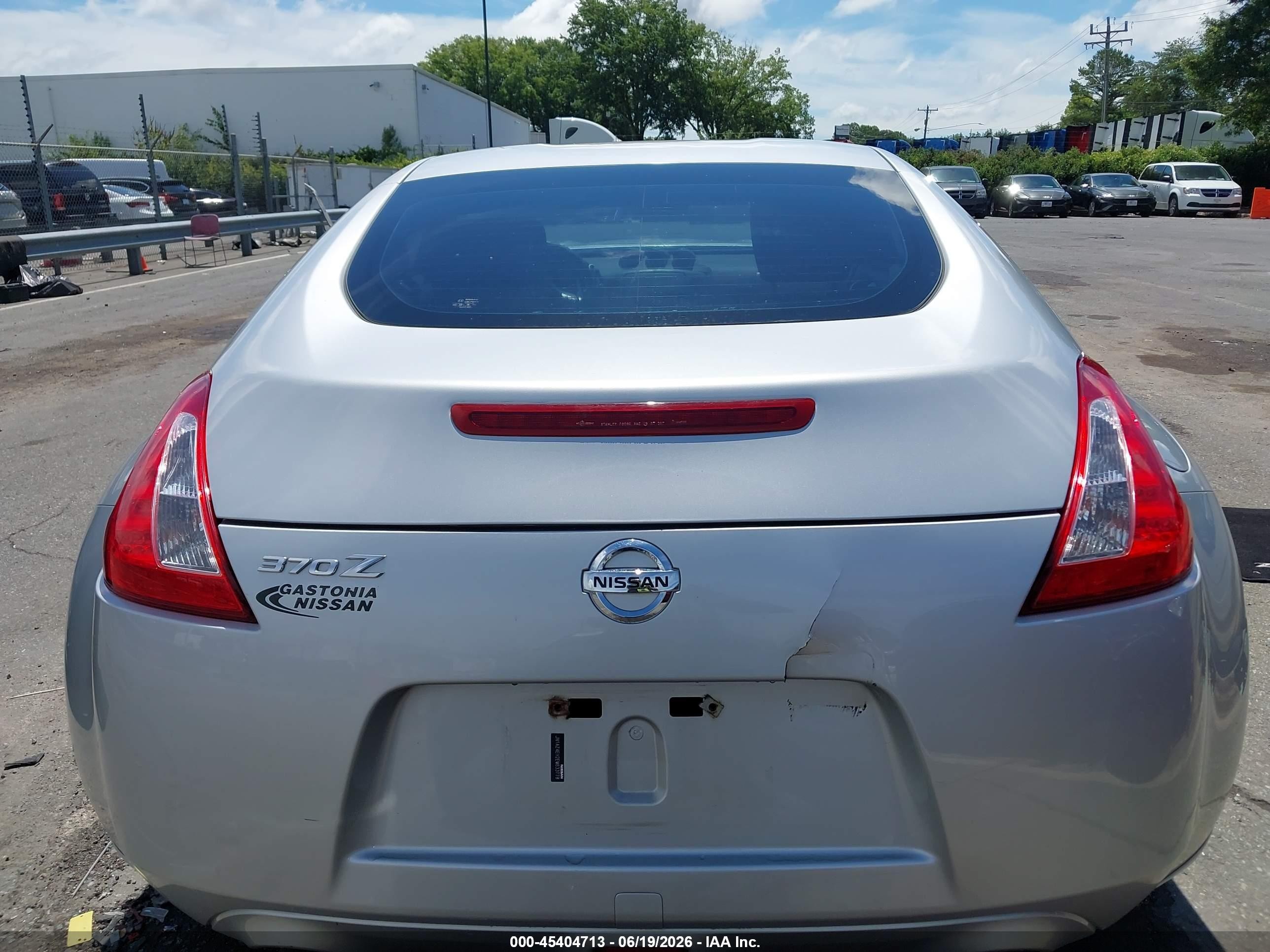 2014 Nissan 370z   Silver vin: JN1AZ4EH2EM633778