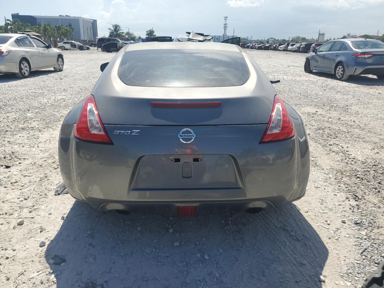 2014 Nissan 370z Base Gray vin: JN1AZ4EH2EM637118