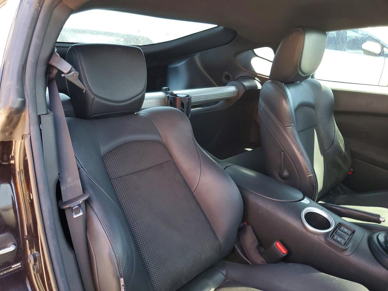 2010 Nissan 370z Base Purple vin: JN1AZ4EH3AM500456