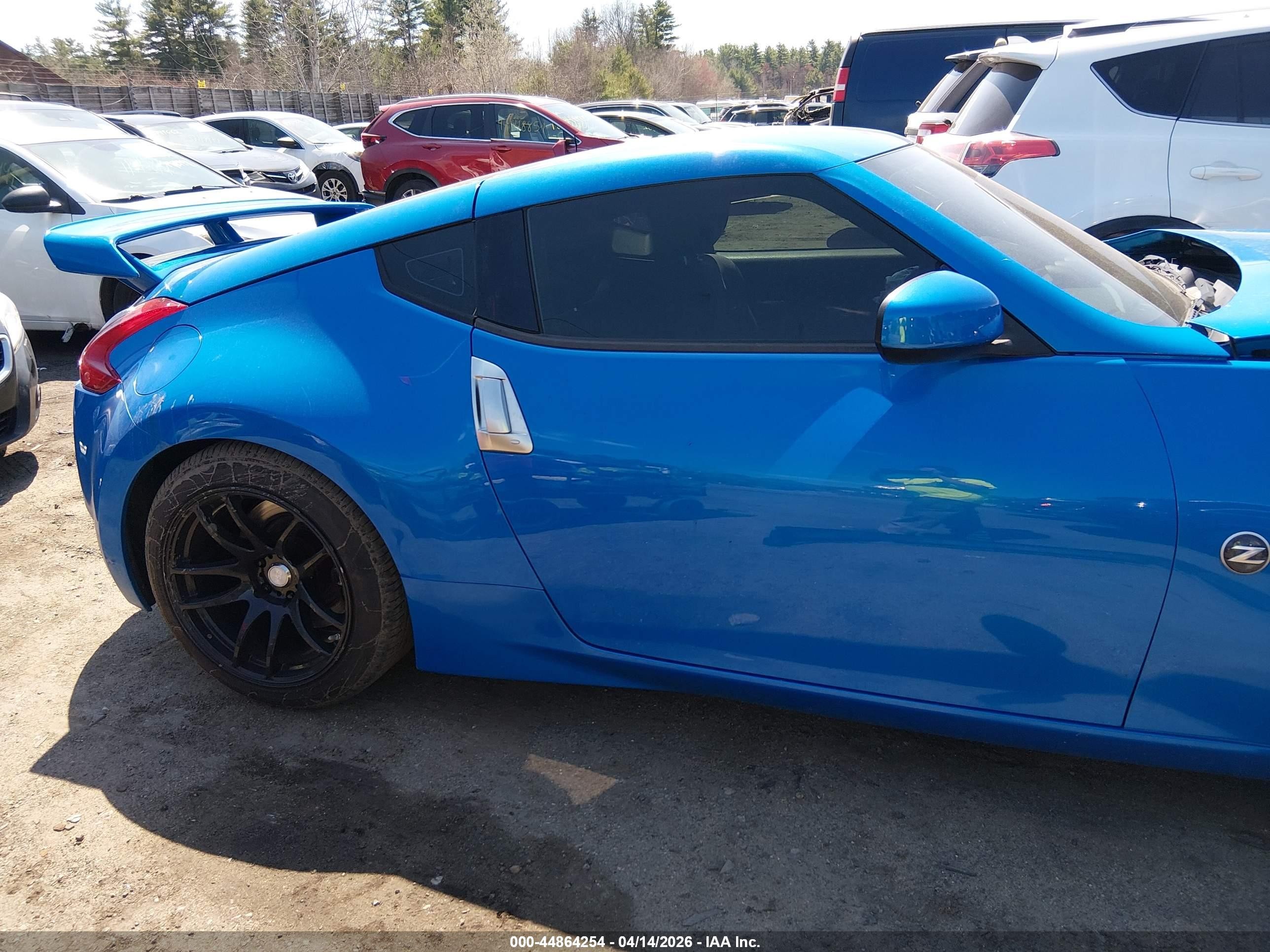 2010 Nissan 370z   Blue vin: JN1AZ4EH3AM504247
