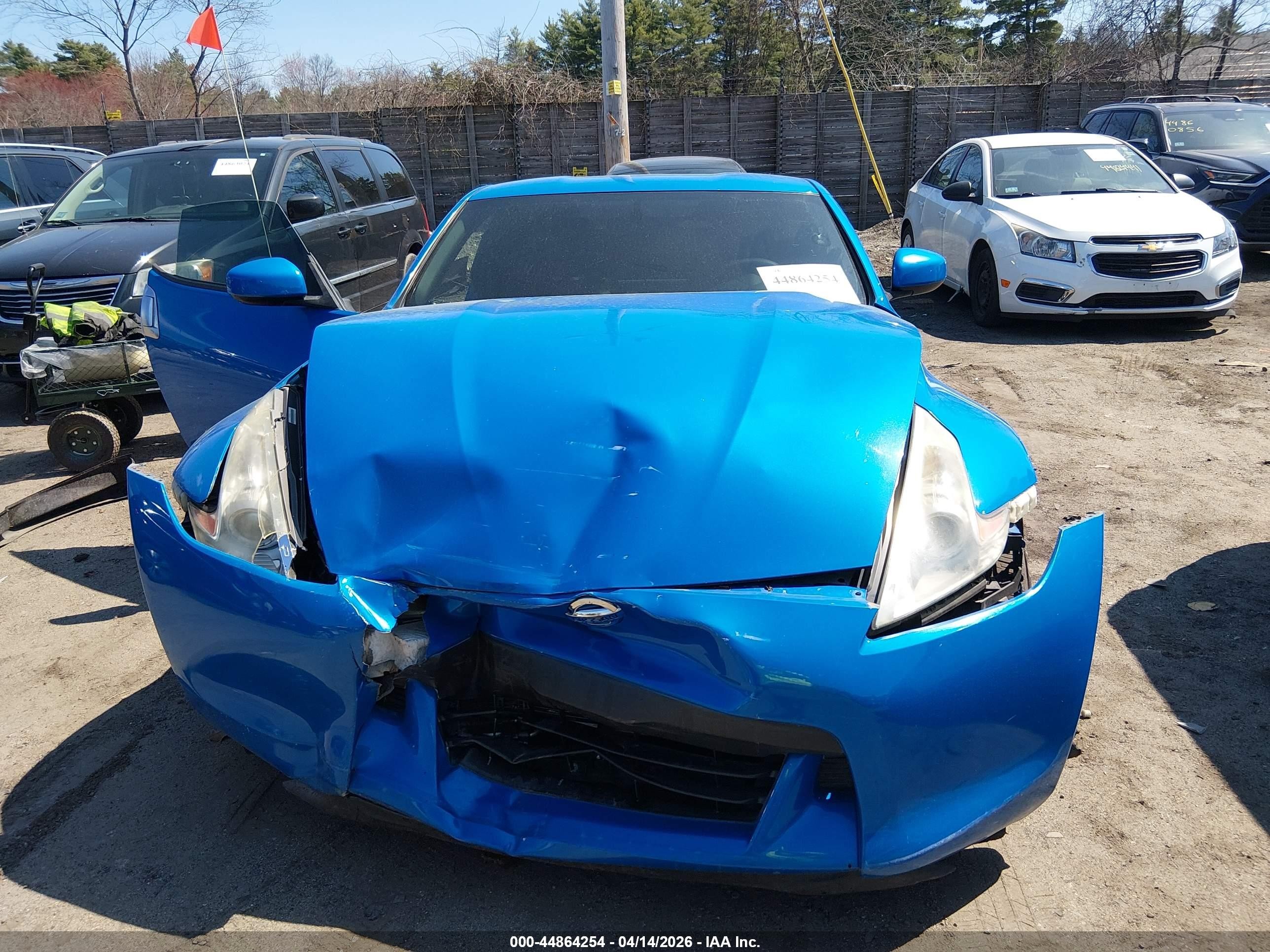 2010 Nissan 370z   Blue vin: JN1AZ4EH3AM504247