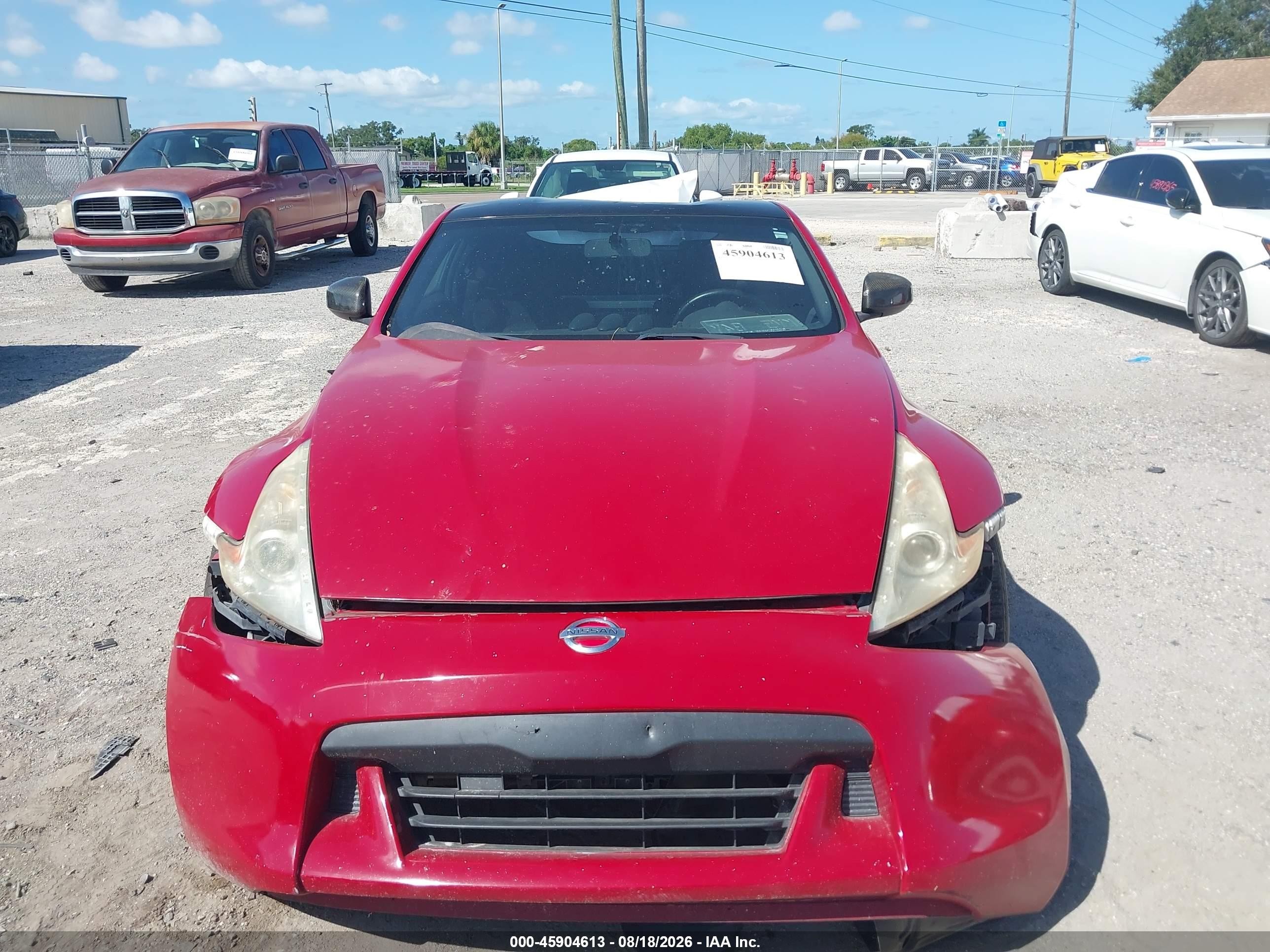 2010 Nissan 370z   Red vin: JN1AZ4EH3AM505365