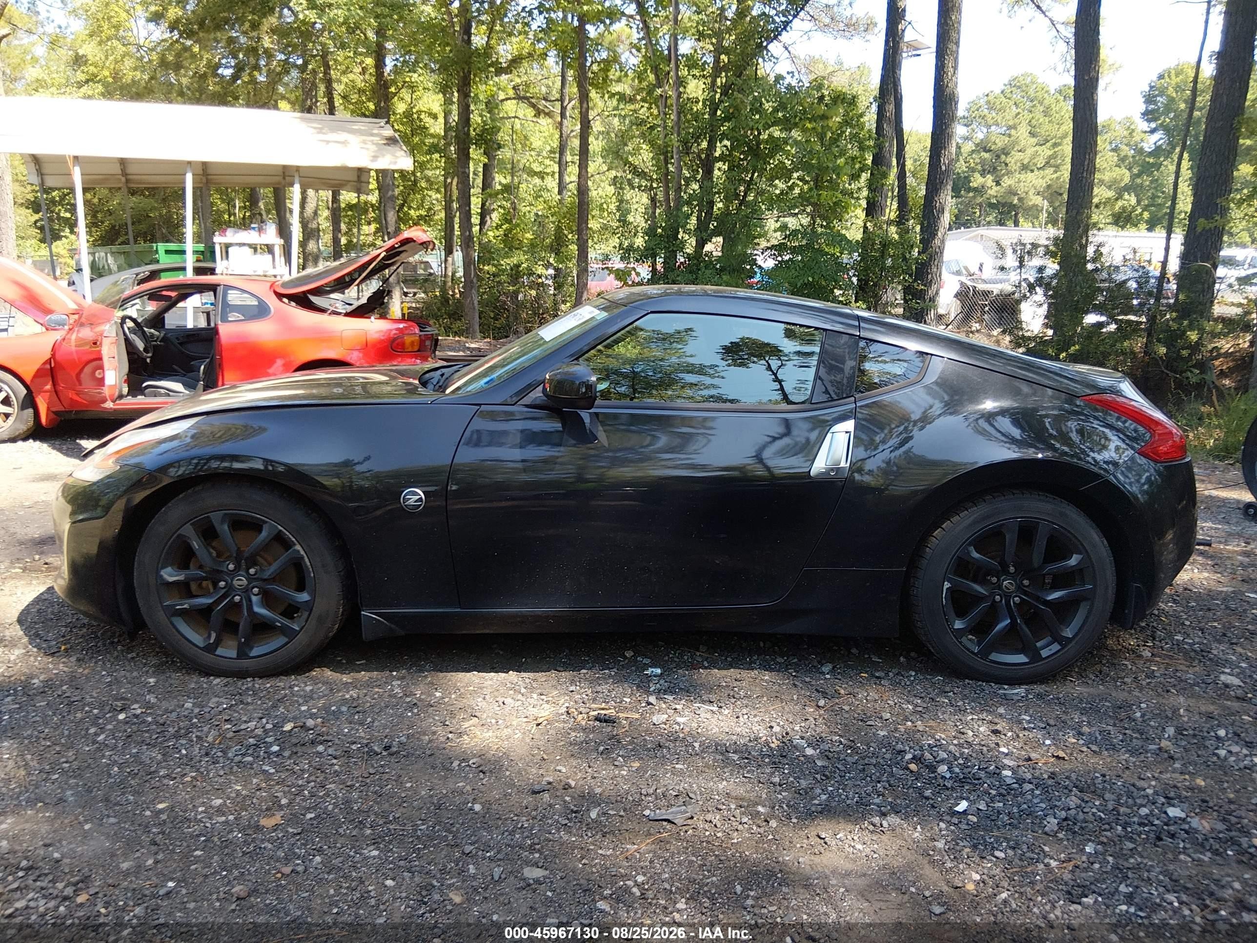 2015 Nissan 370z   Черный vin: JN1AZ4EH3FM440511