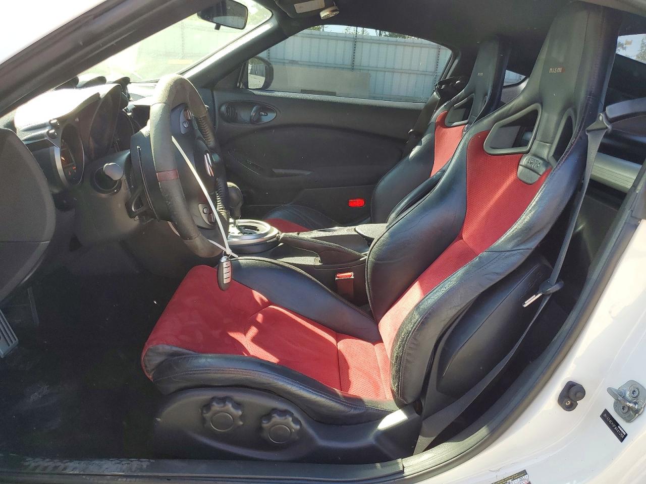 2015 Nissan 370z Base White vin: JN1AZ4EH3FM441268