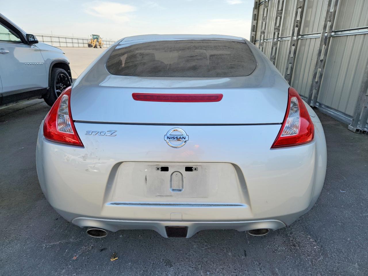 2010 Nissan 370z Base Silver vin: JN1AZ4EH4AM506041