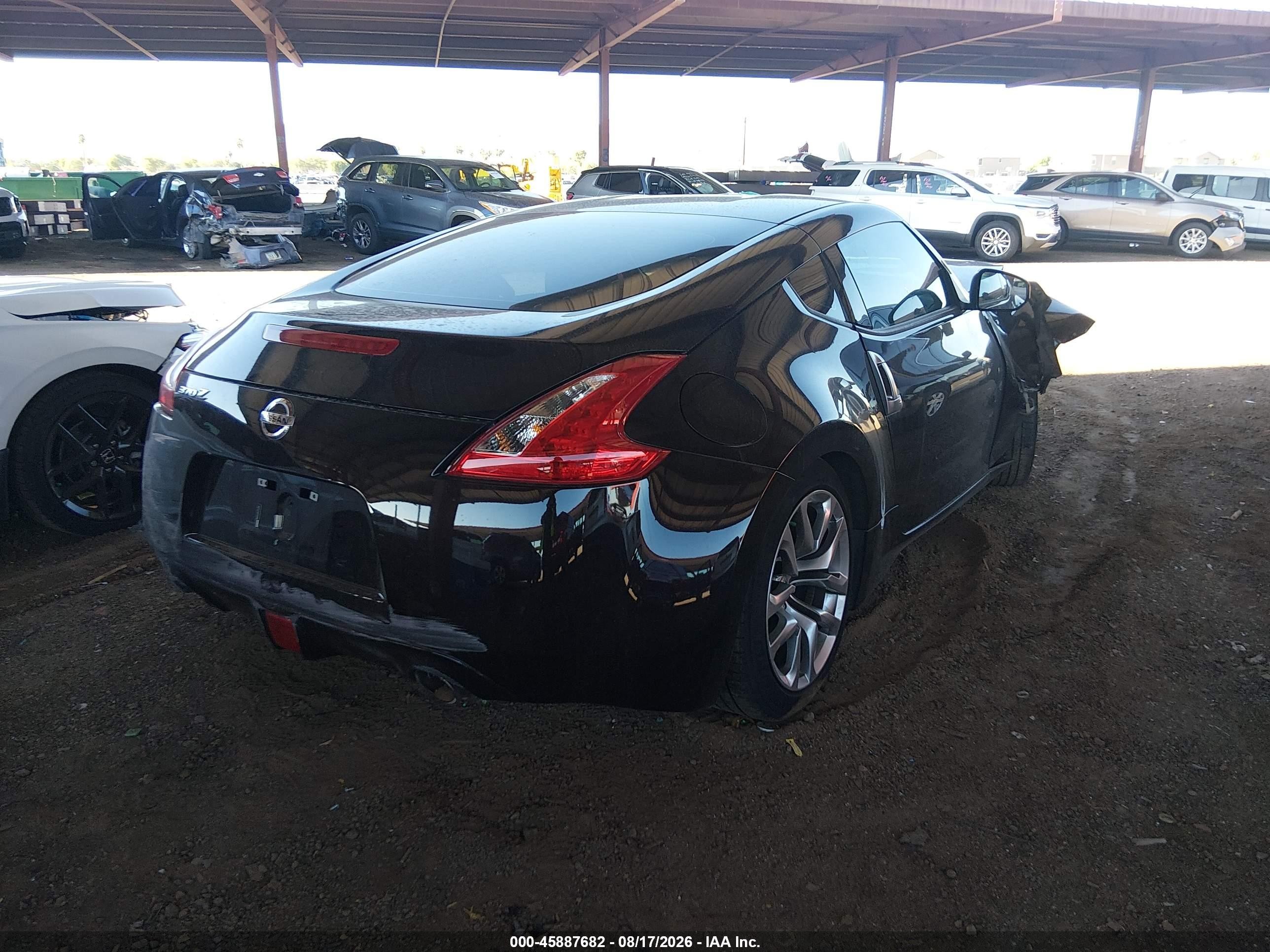 2013 Nissan 370z   Maroon vin: JN1AZ4EH4DM380686