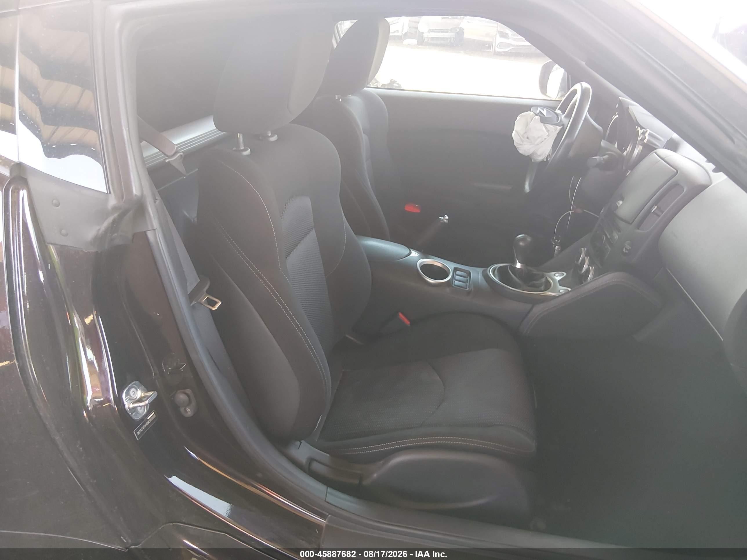 2013 Nissan 370z   Maroon vin: JN1AZ4EH4DM380686