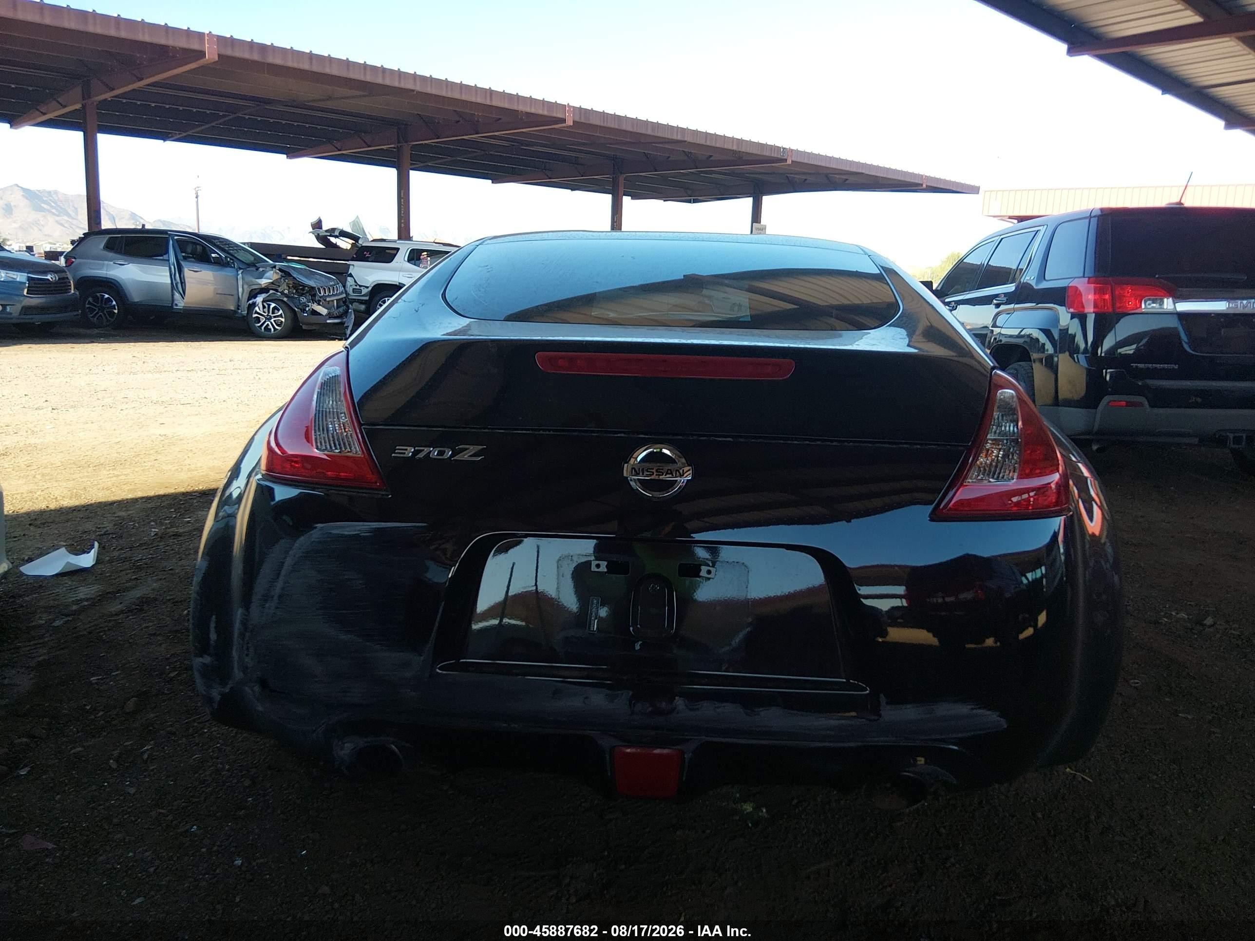 2013 Nissan 370z   Maroon vin: JN1AZ4EH4DM380686