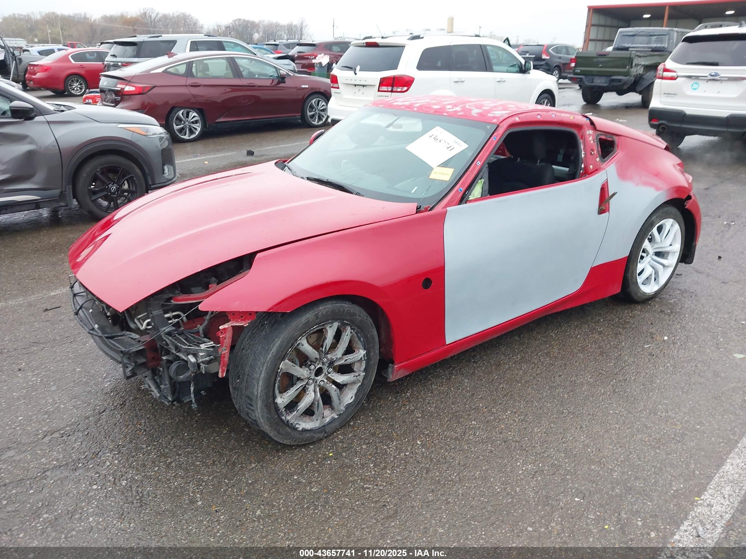 2015 Nissan 370z   Red vin: JN1AZ4EH4FM443353