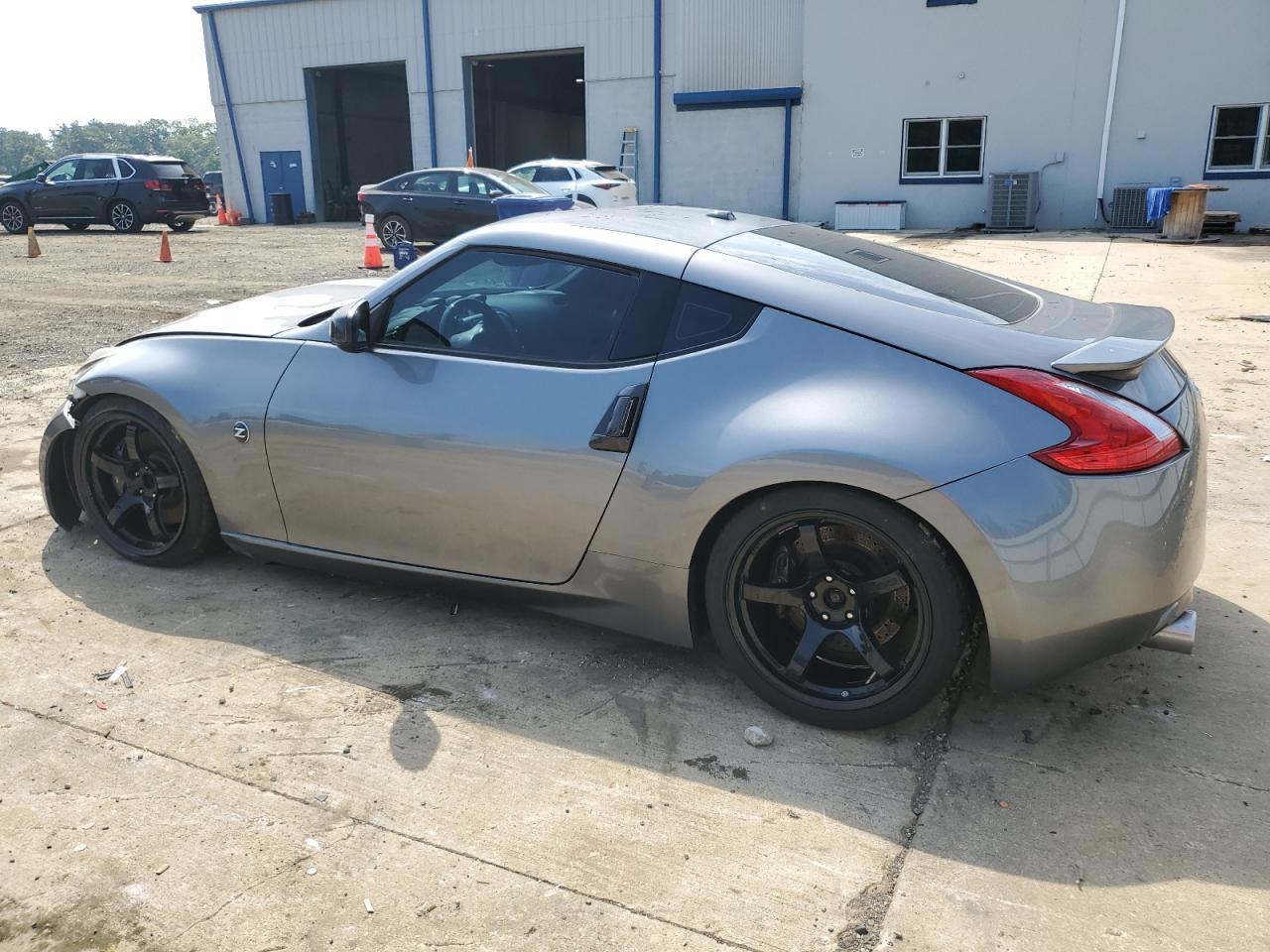 2011 Nissan 370z Base Серебряный vin: JN1AZ4EH6BM551645