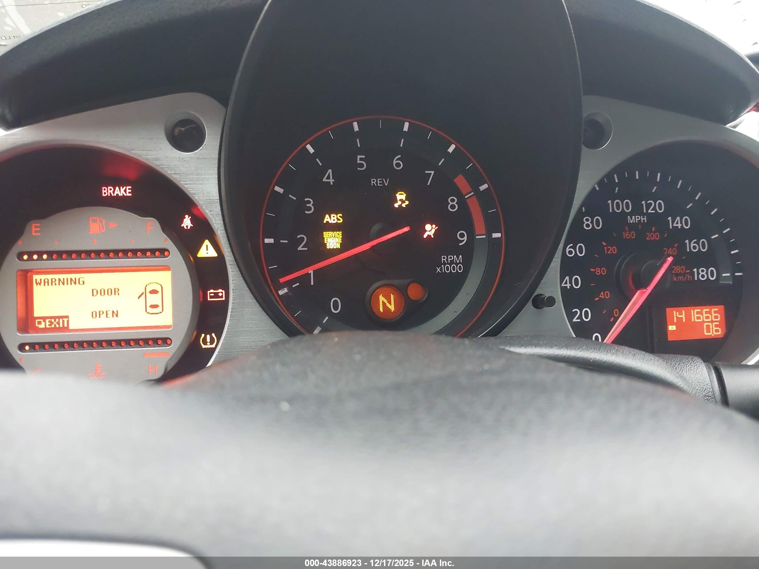 2011 Nissan 370z Touring Красный vin: JN1AZ4EH6BM554898