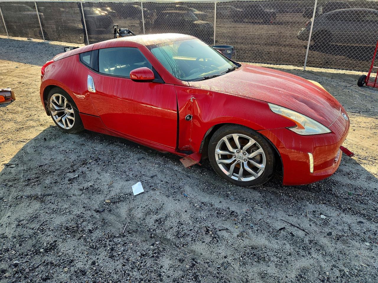 2013 Nissan 370z Base/touring/nismo Red vin: JN1AZ4EH6DM383220