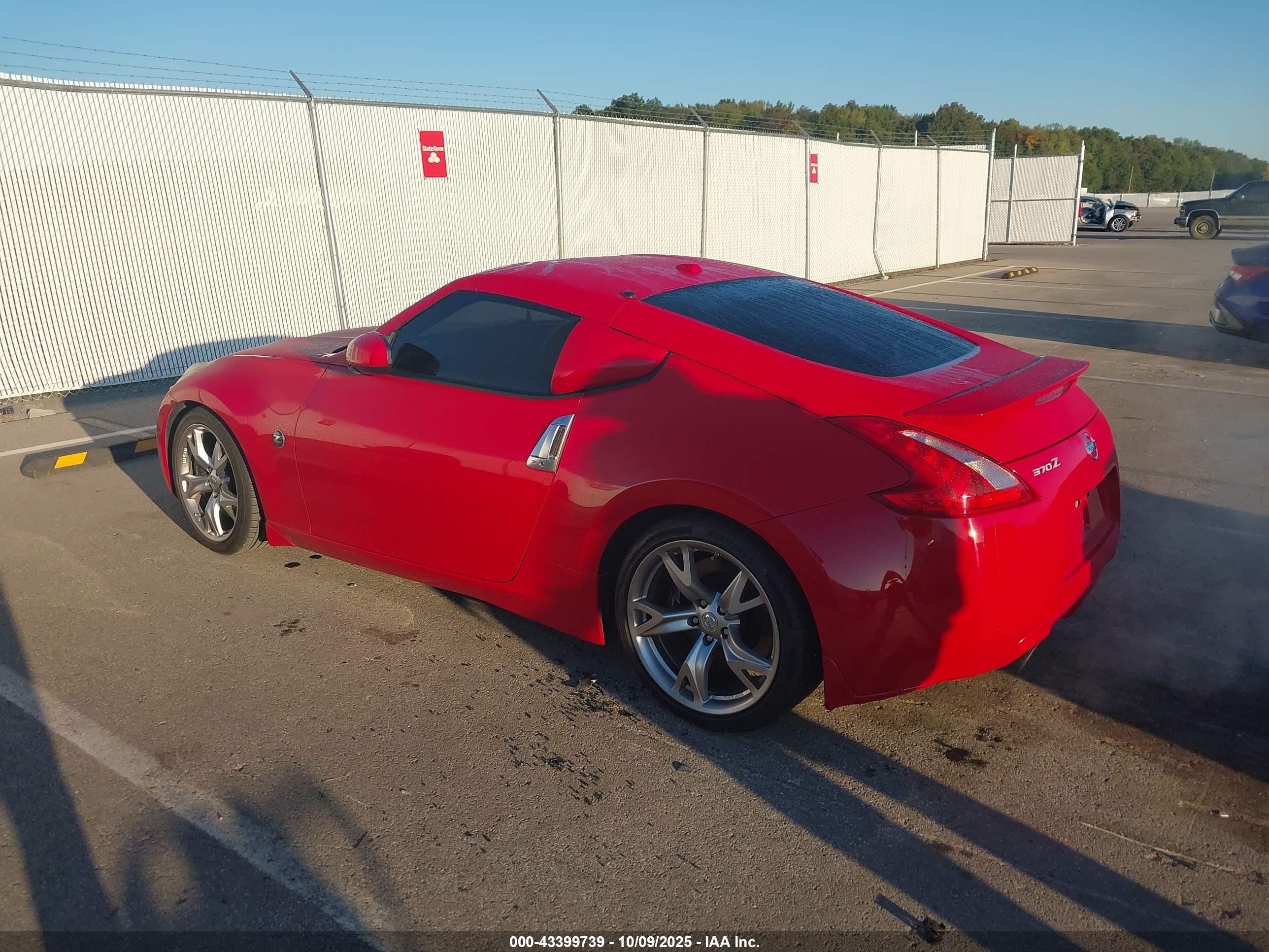 2012 Nissan 370z Touring Красный vin: JN1AZ4EH7CM560131