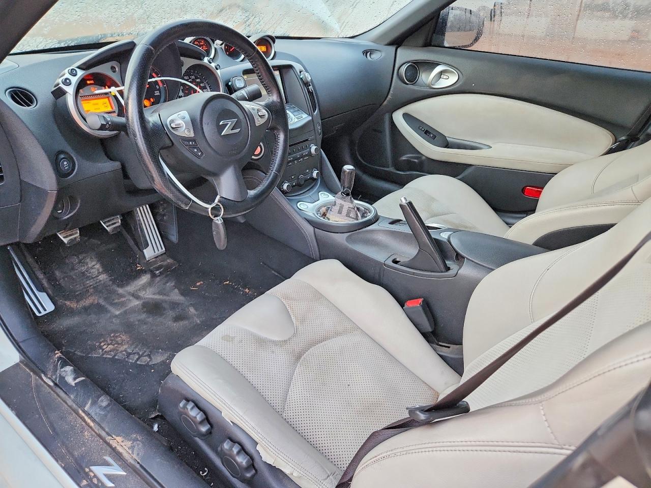 2012 Nissan 370z Base White vin: JN1AZ4EH8CM564334
