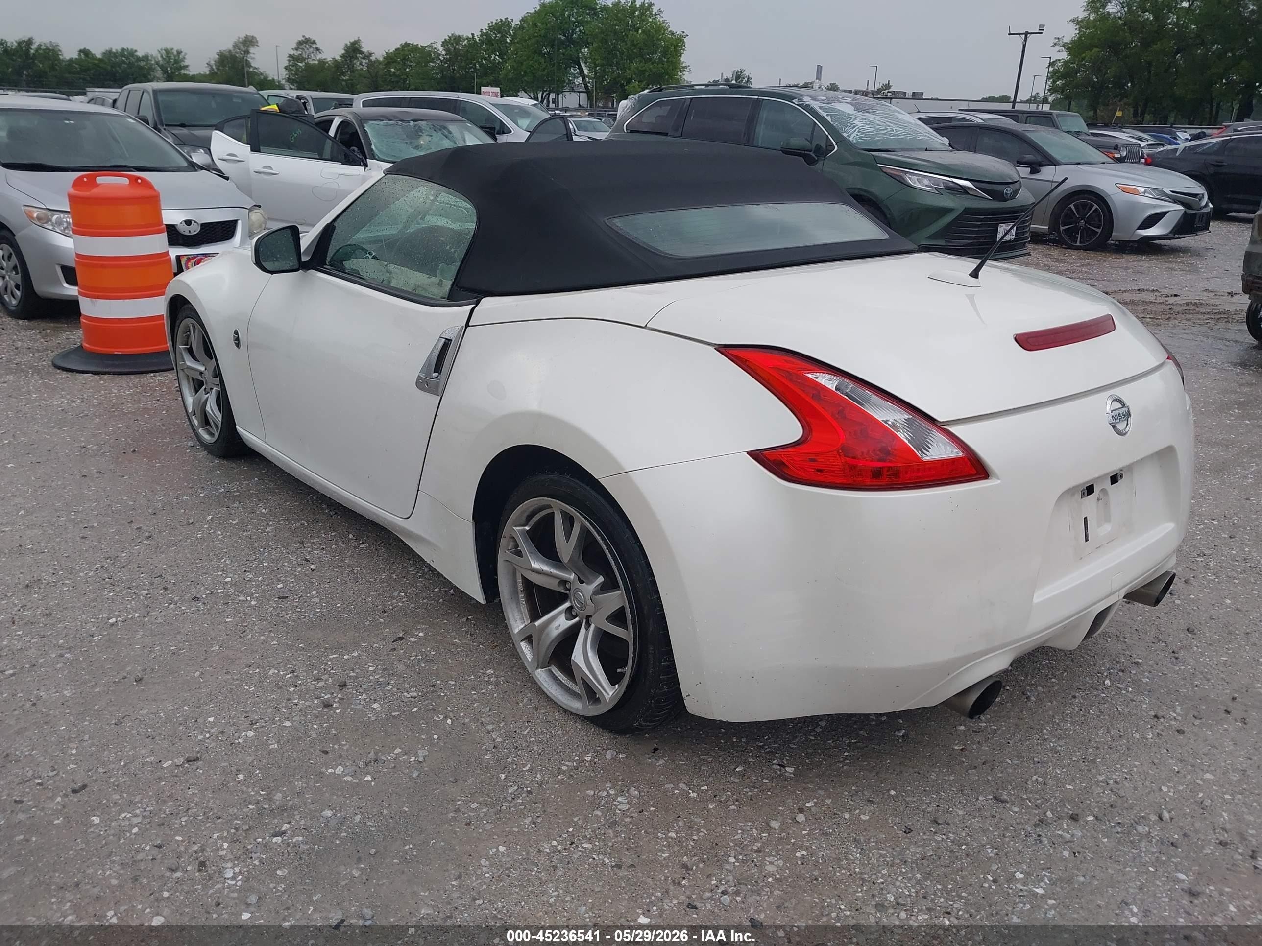2010 Nissan 370z Touring White vin: JN1AZ4FH0AM301993