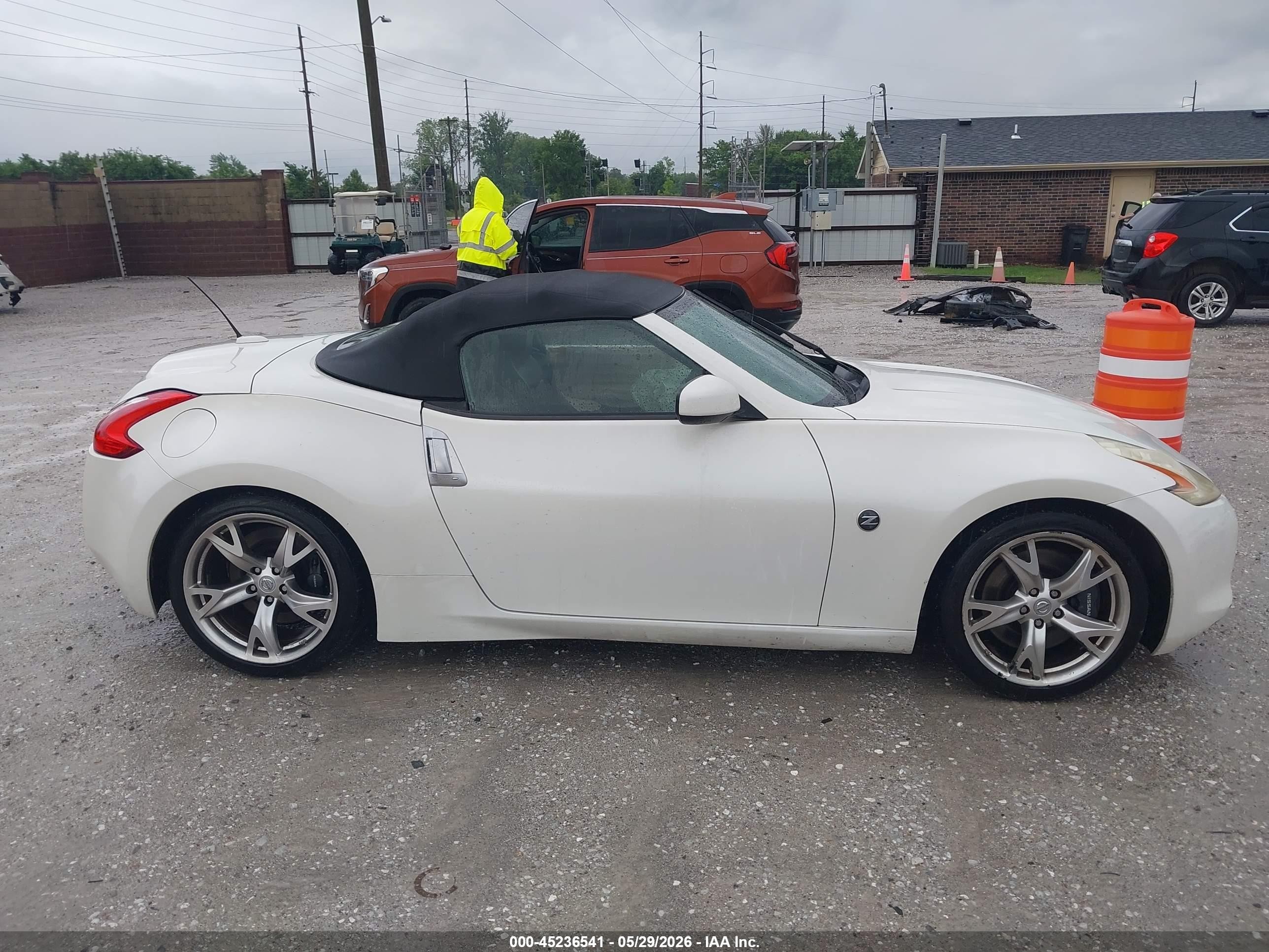 2010 Nissan 370z Touring White vin: JN1AZ4FH0AM301993