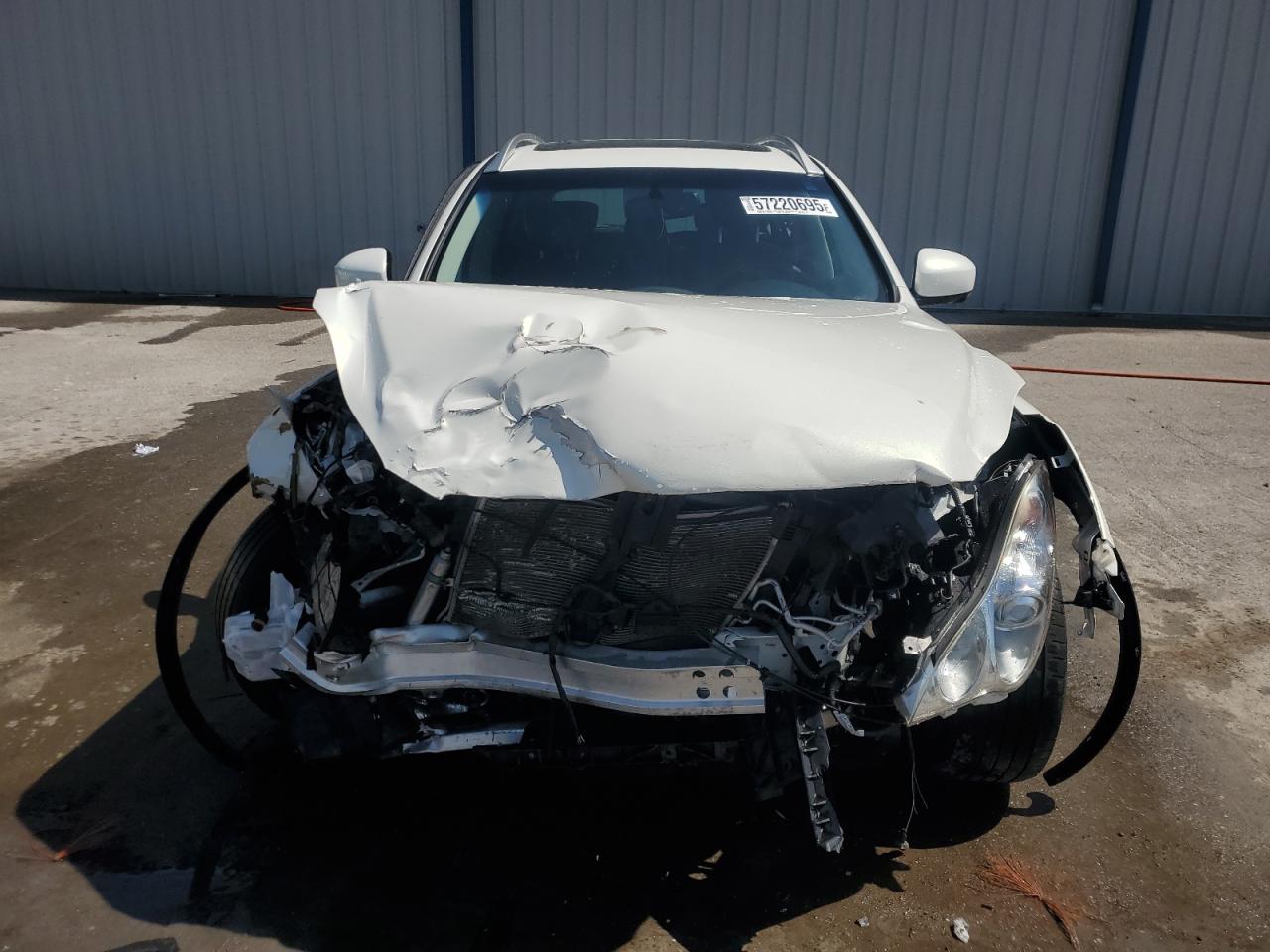 2015 Infiniti Qx50 Белый vin: JN1BJ0HP0FM731121