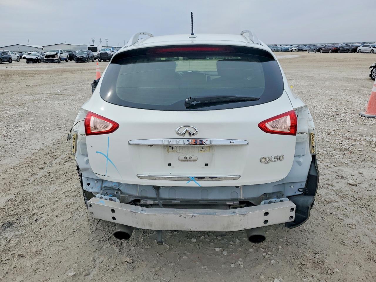 2015 Infiniti Qx50 White vin: JN1BJ0HP1FM730091