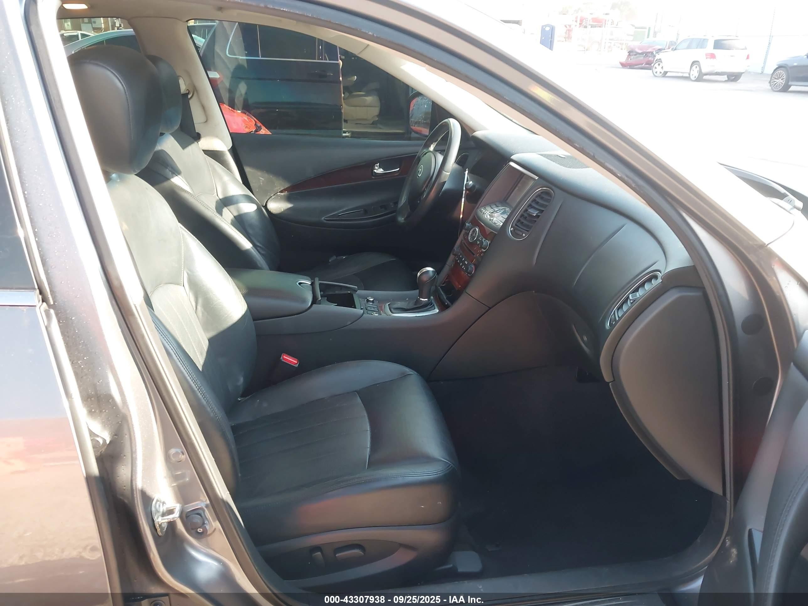 2015 Infiniti Qx50 Journey Серый vin: JN1BJ0HP1FM730690