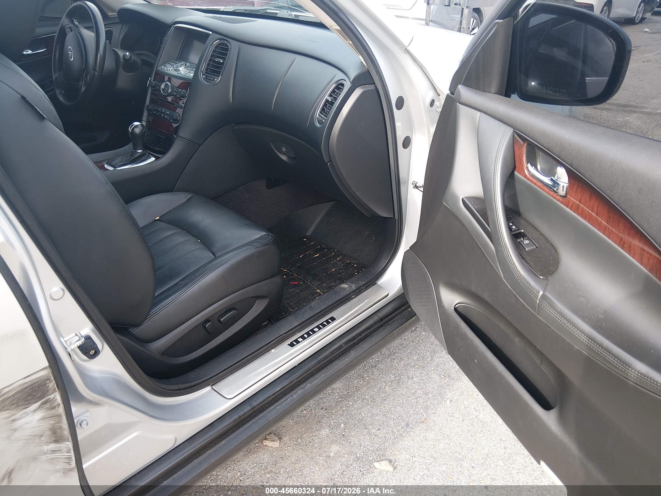 2015 Infiniti Qx50 Journey Silver vin: JN1BJ0HP2FM730200