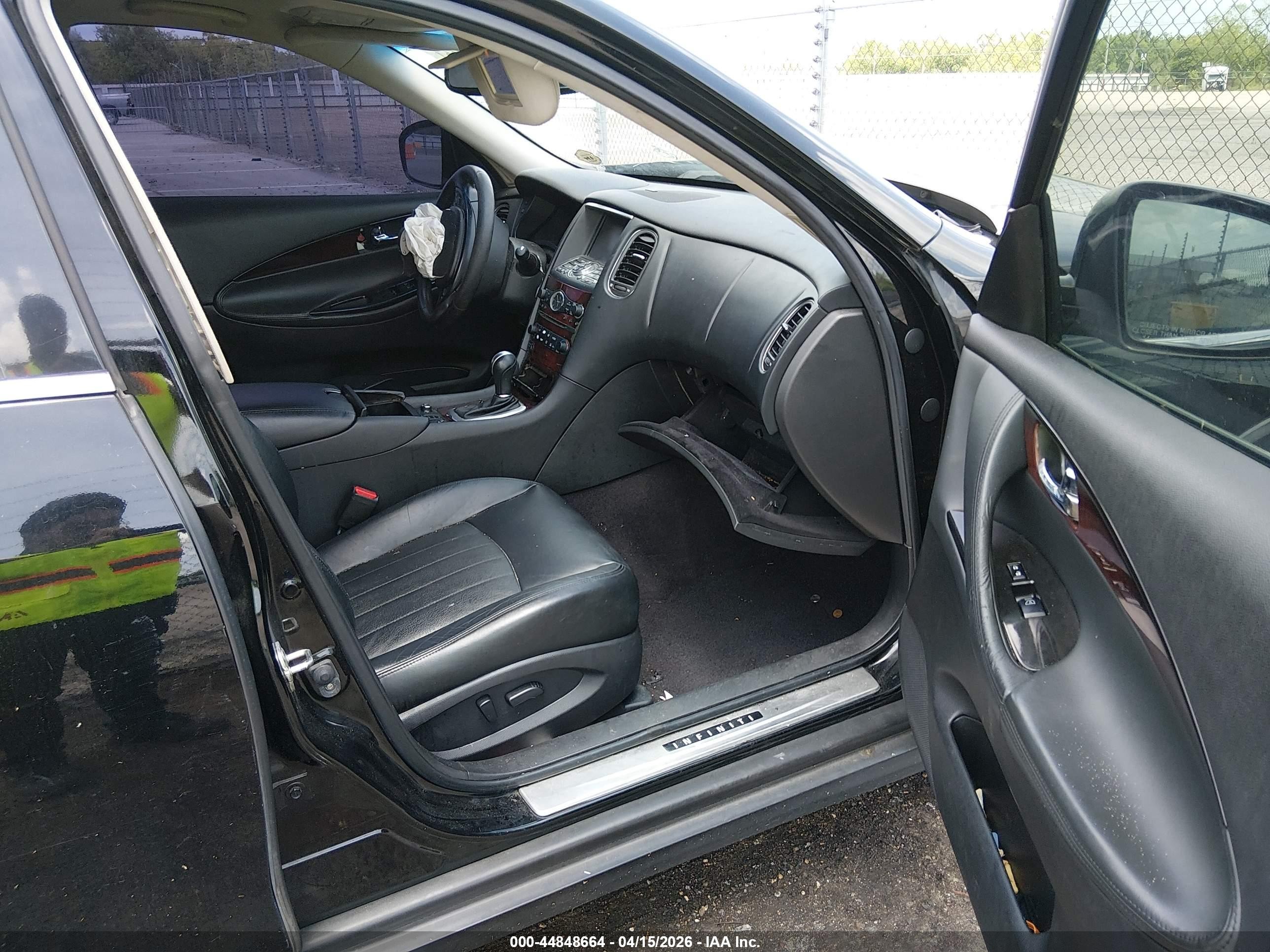 2015 Infiniti Qx50 Journey Black vin: JN1BJ0HP4FM730280