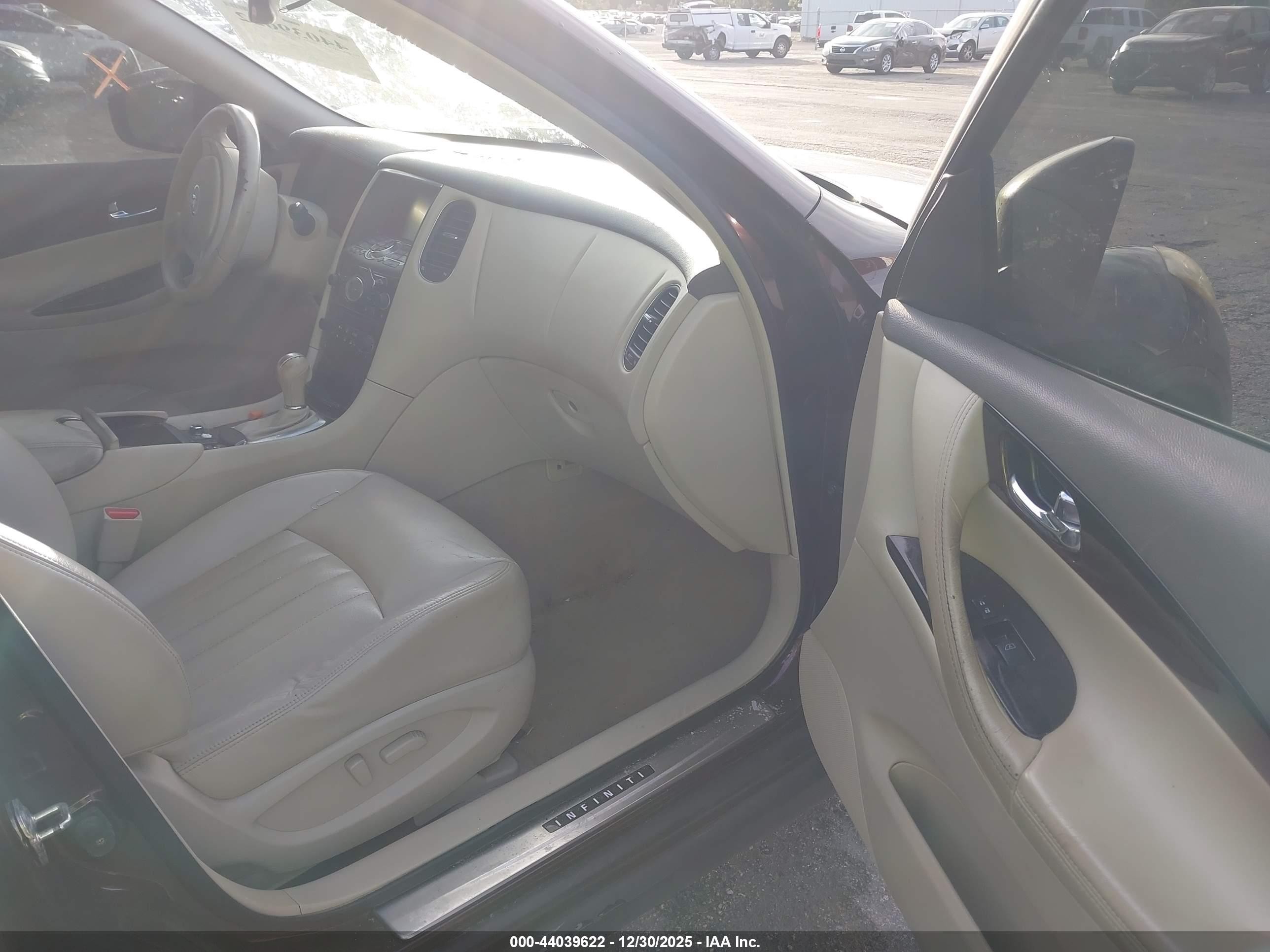 2015 Infiniti Qx50 Journey Burgundy vin: JN1BJ0HP9FM730162