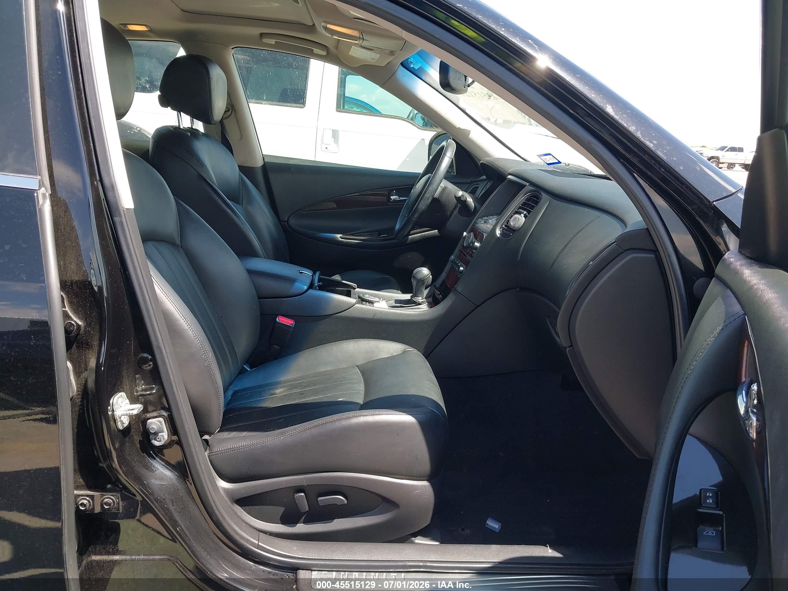 2015 Infiniti Qx50 Journey Black vin: JN1BJ0HR0FM772365