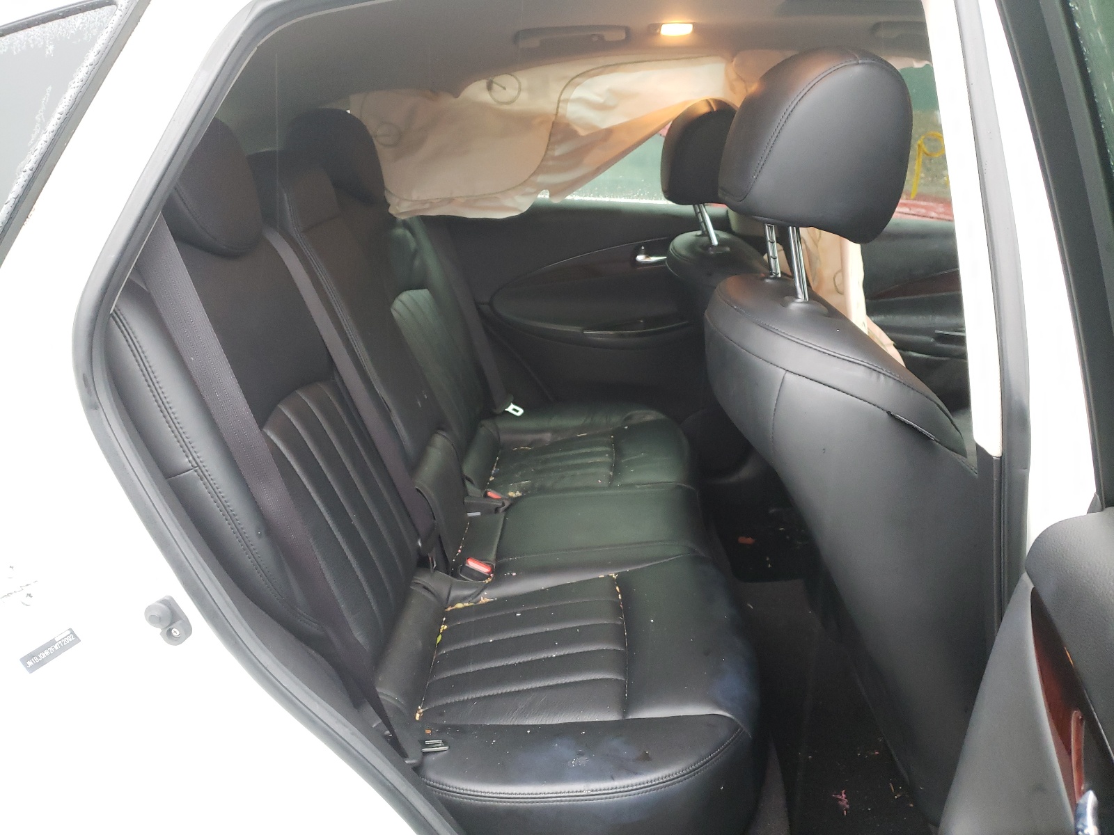 2015 Infiniti Qx50  White vin: JN1BJ0HR2FM772092