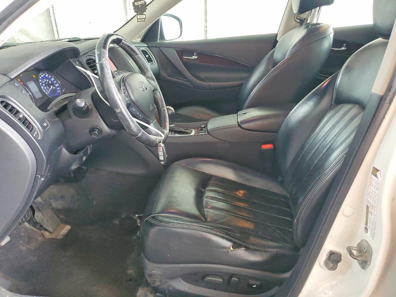 2015 Infiniti Qx50 Base Белый vin: JN1BJ0HR2FM772125