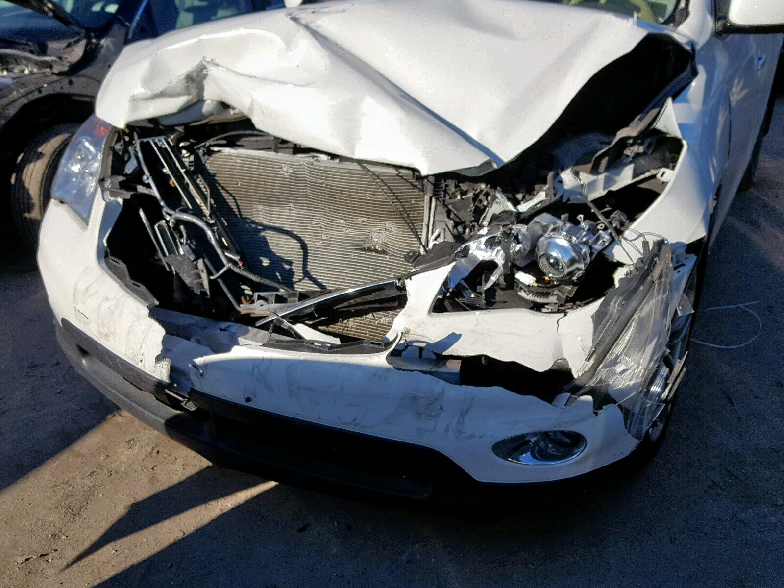 2015 Infiniti Qx50  White vin: JN1BJ0HR4FM771574