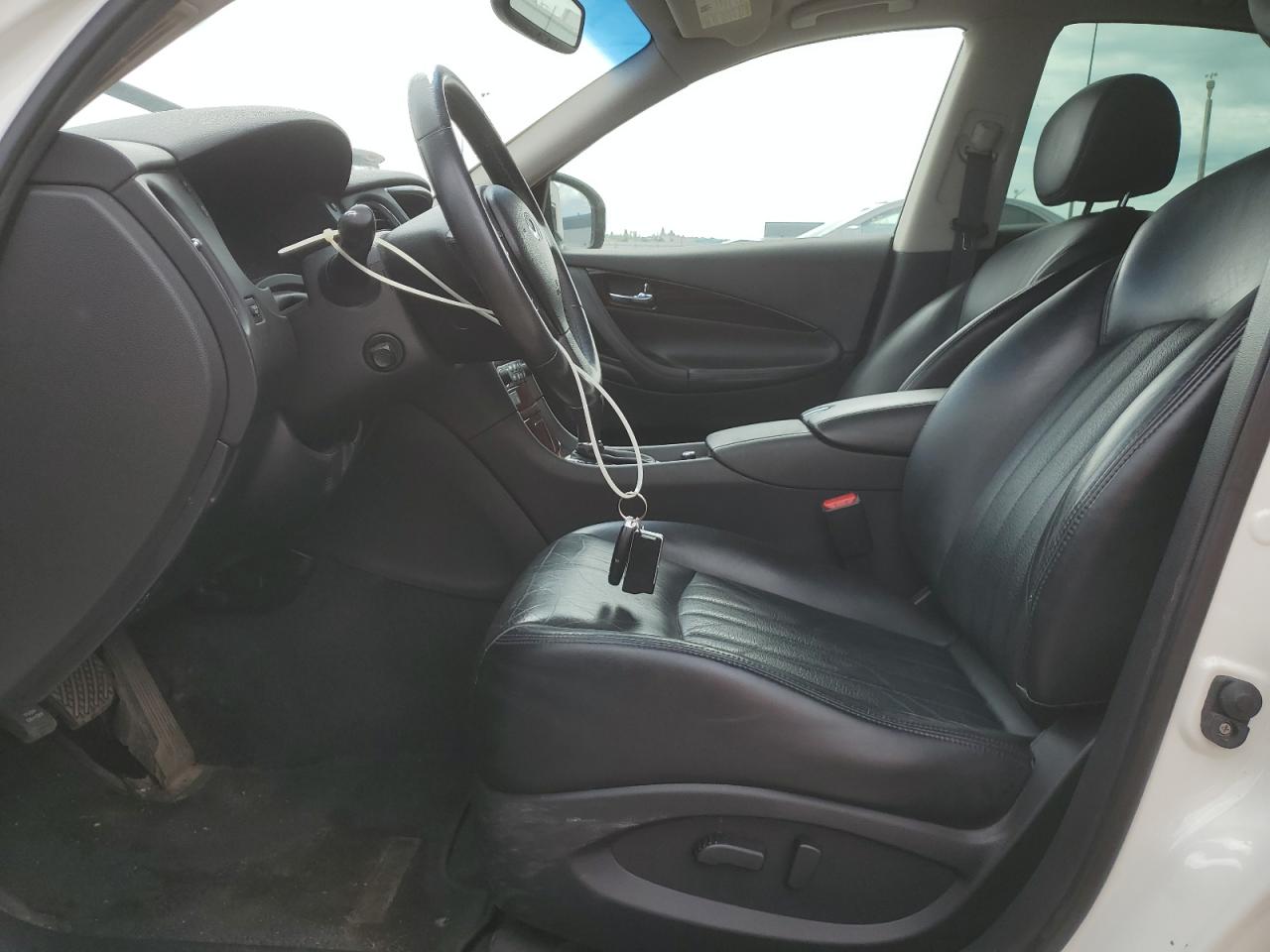 2015 Infiniti Qx50 White vin: JN1BJ0HR7FM772489