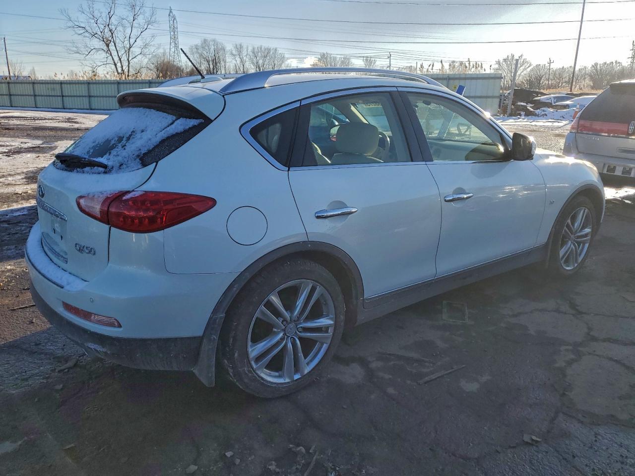 2015 Infiniti Qx50 White vin: JN1BJ0HR8FM773702