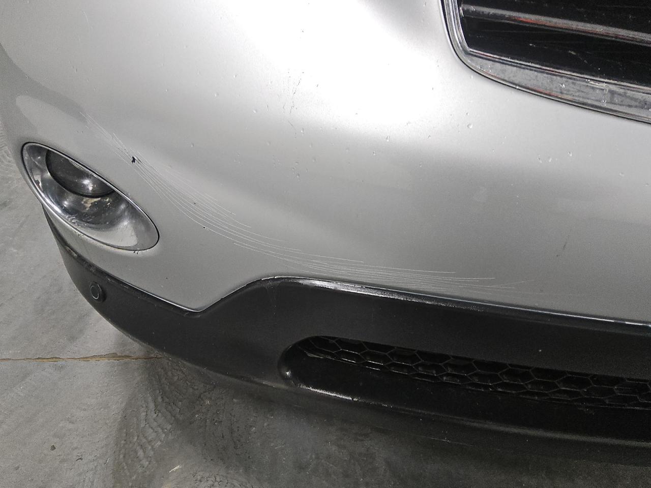 2015 Infiniti Qx50 Journey Silver vin: JN1BJ0HR9FM772574 Damage: Front Bumper, Cracked Paint, > 12 Inches