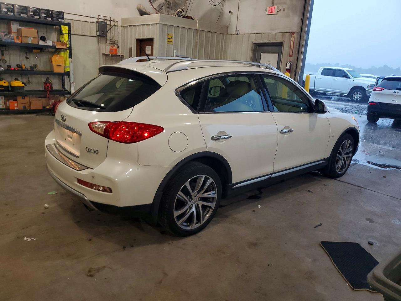 2017 Infiniti Qx50 Base White vin: JN1BJ0RR8HM402766